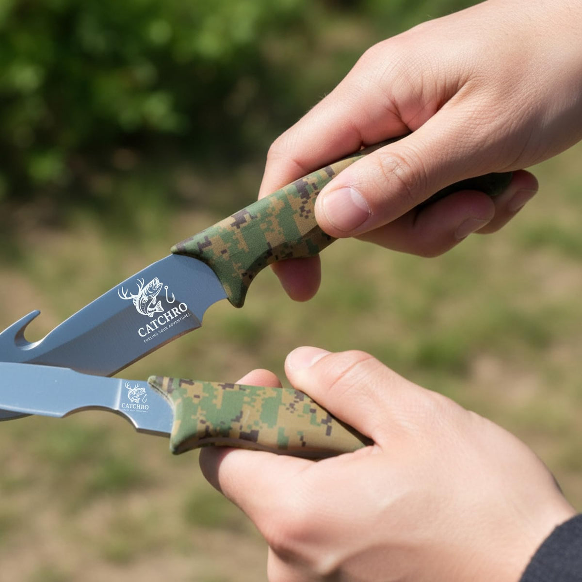 CATCHRO Hunting Knife Set 4 PCS Deer Gutting Kit with Bone - CATCHRO FUELING YOUR ADVENTURES Official Imagery - 8