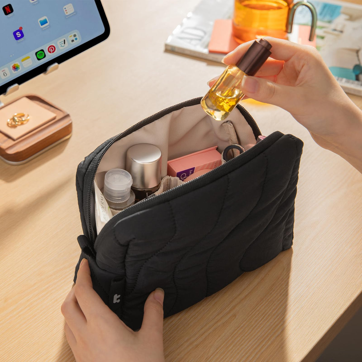 tomtoc Electronics Organizer Travel Case Soft Puffy - tomtoc Official Imagery - 8