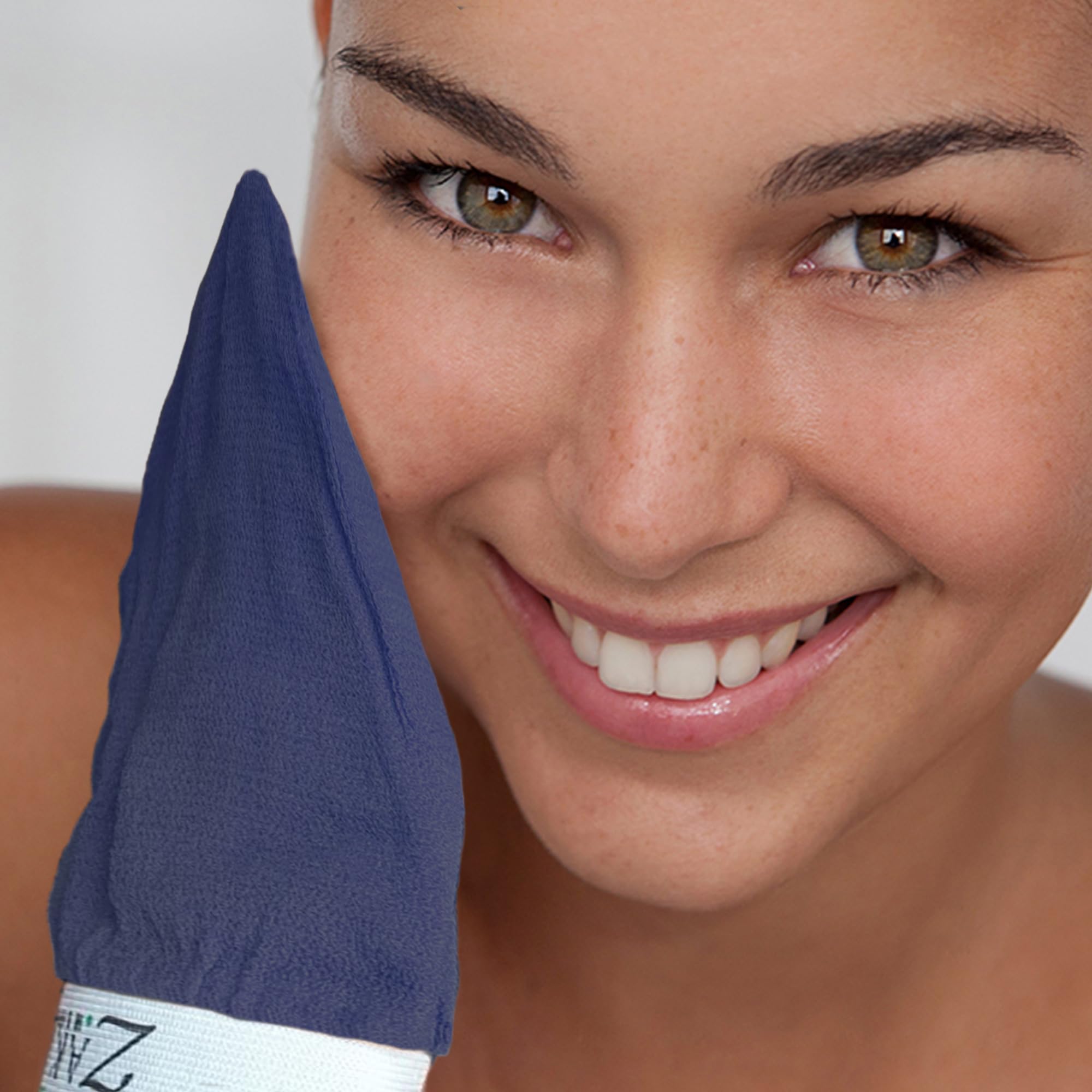 Zakia's Morocco Original Kessa Exfoliating Glove - Rough Blue Microdermabrasion - Zakia's Morocco Official Product View 5