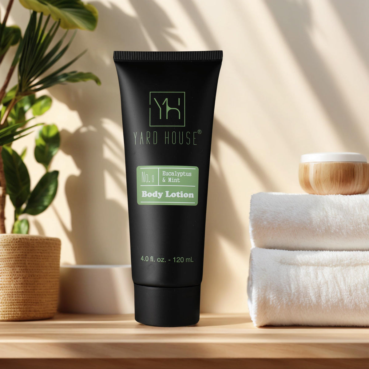 Mens Skincare Gift Set Eucalyptus Mint Body Wash Lotion - Yard House Official Imagery - 5