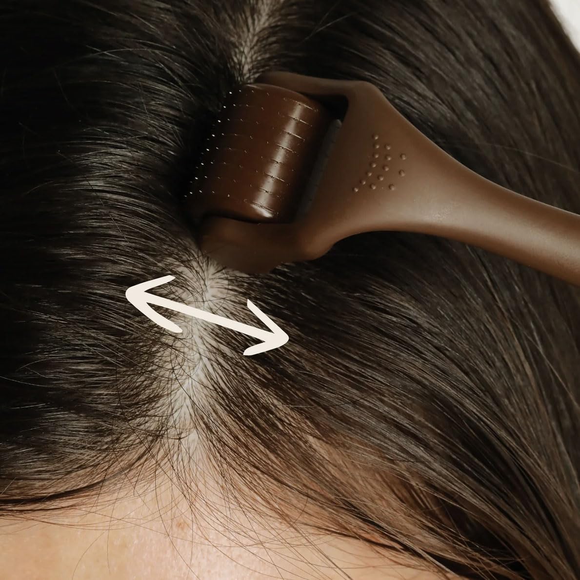 Scalp Care Roller - Bur Bur Official Product Imagery - 3