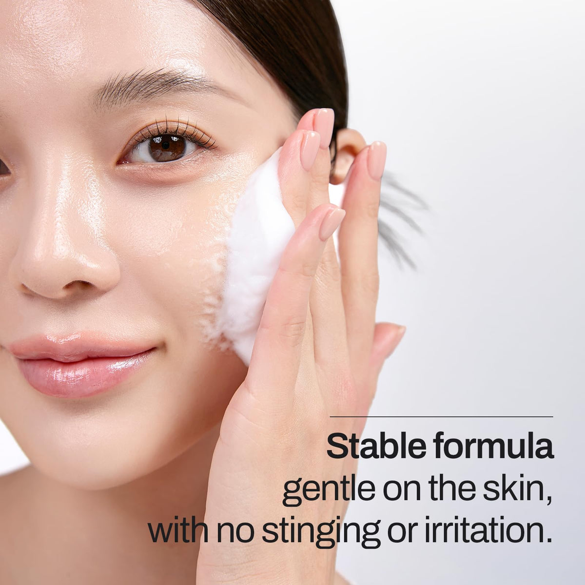 MEDITHERAPY Vitamin C Serum for Face Micro Bubble Formula - MEDITHERAPY Official Imagery - 4