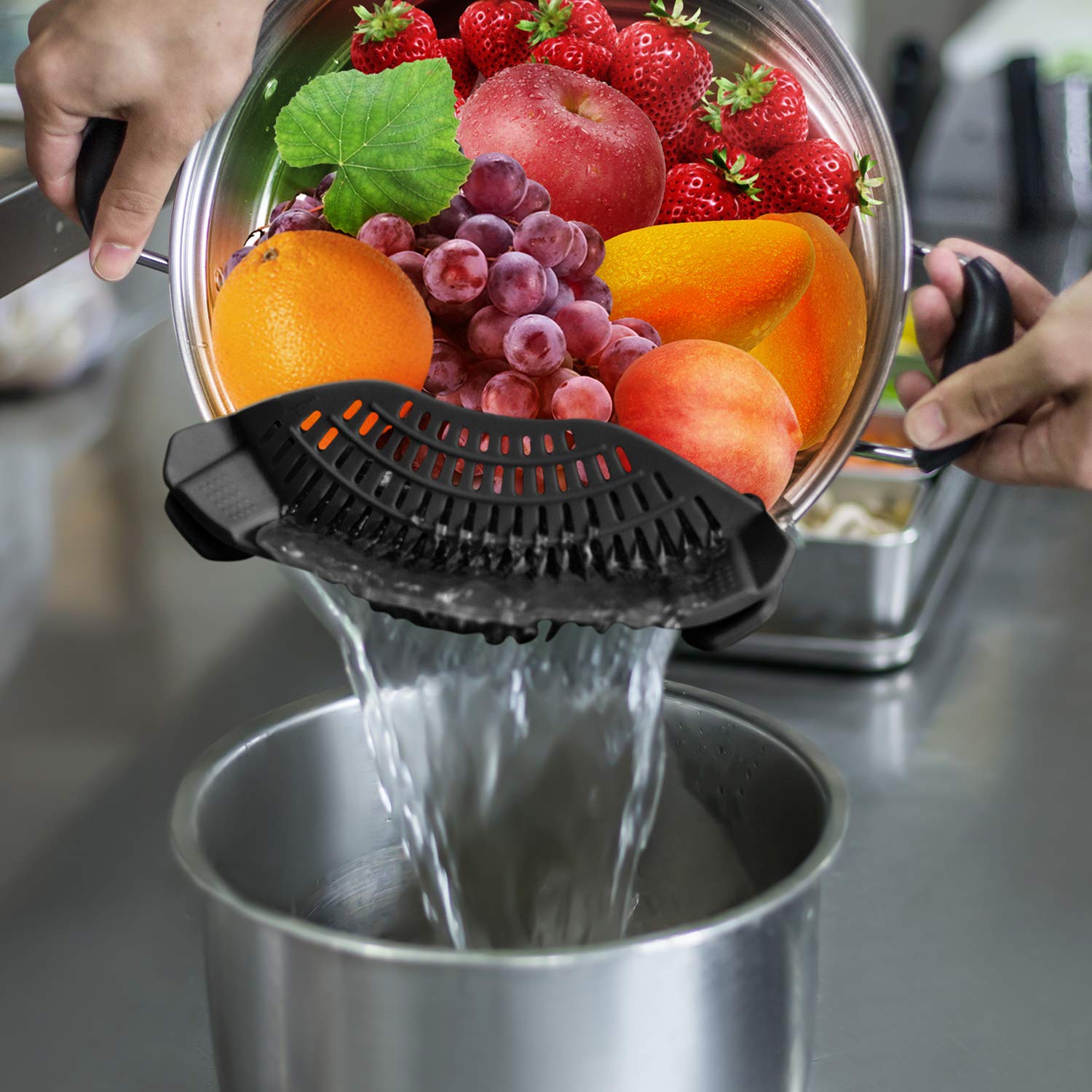 AUOON Clip On Strainer Silicone for All Pots, Standard 8.86 x 3.5 by AUOON - Angle View 2