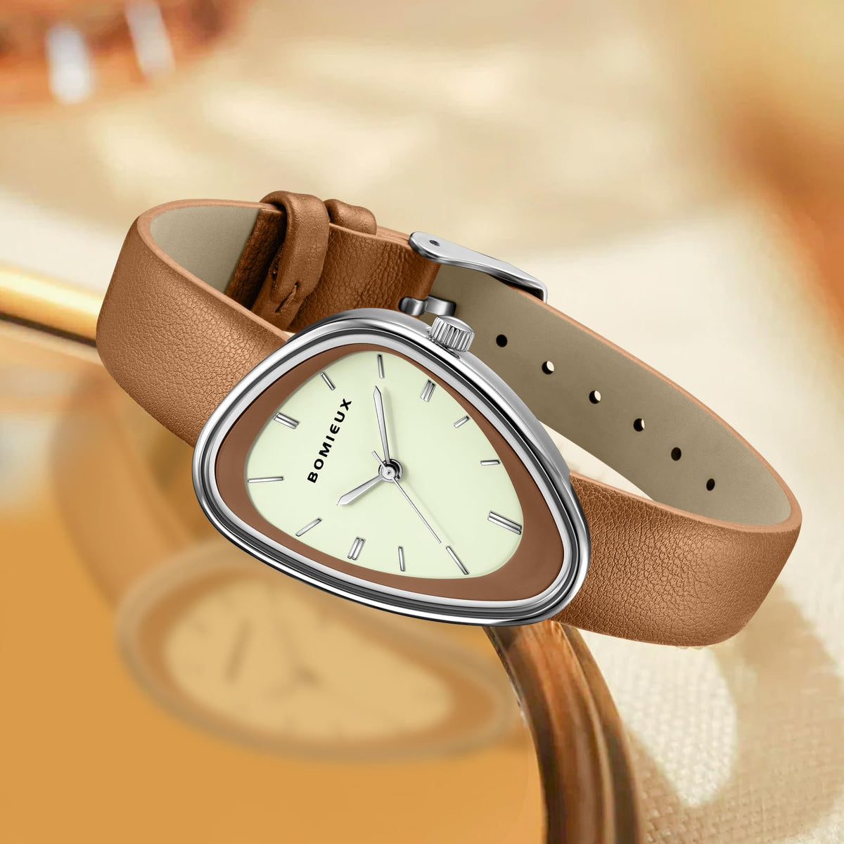 Irregular Watches for Women Stylish Vintage Leather Analog - VTAIGE Official Imagery - 4