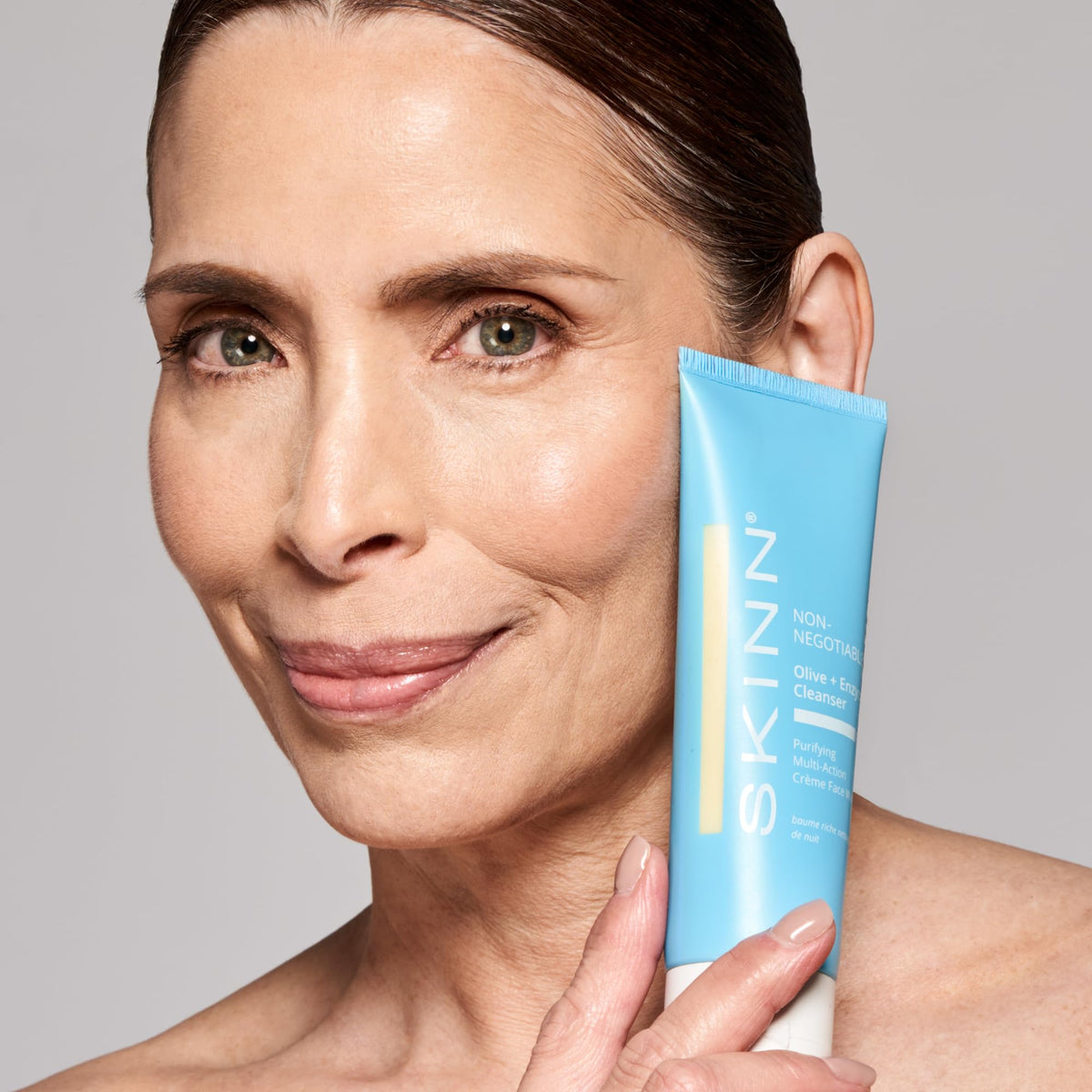 SKINN Evening Face Wash Cream - SKINN Official Imagery - 7