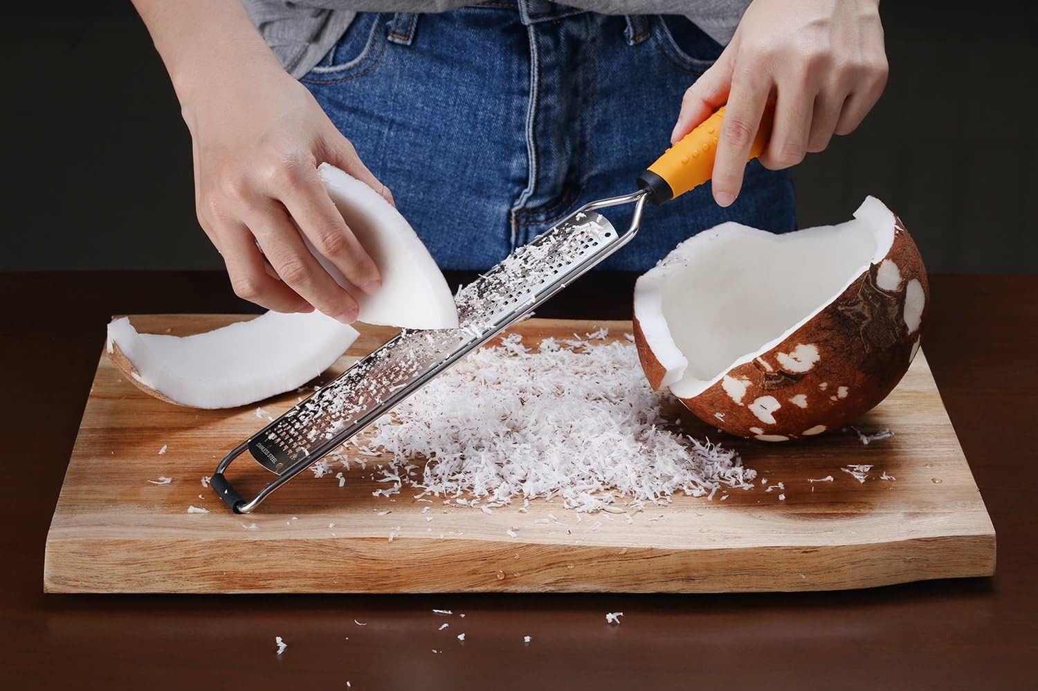 Deiss PRO Lemon Zester & Heavy Duty Grater - Parmesan, Garlic, Nu - Deiss Official Product View 9