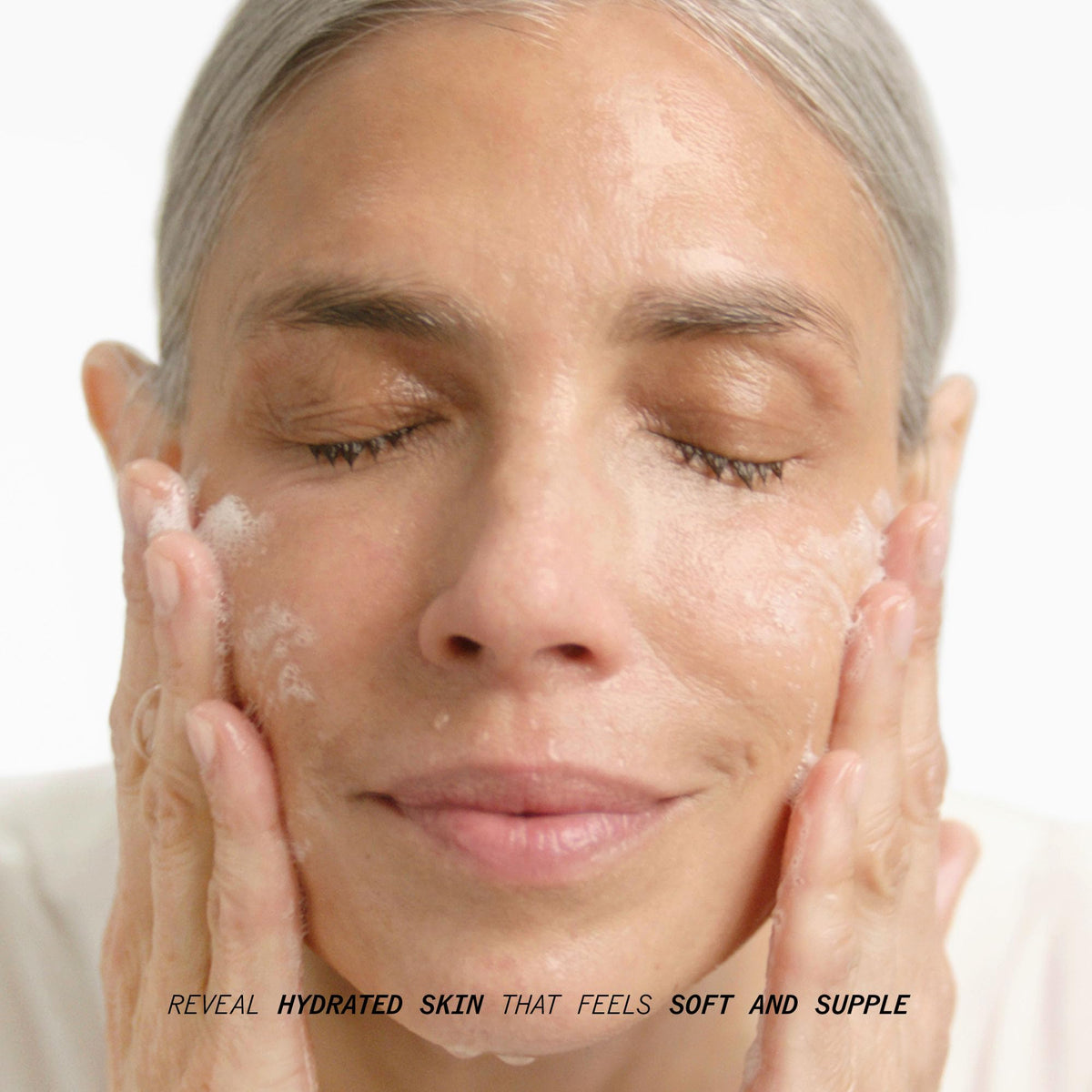 Juice Beauty Stem Cellular 2 in 1 Cleanser - Juice Beauty Official Imagery - 6