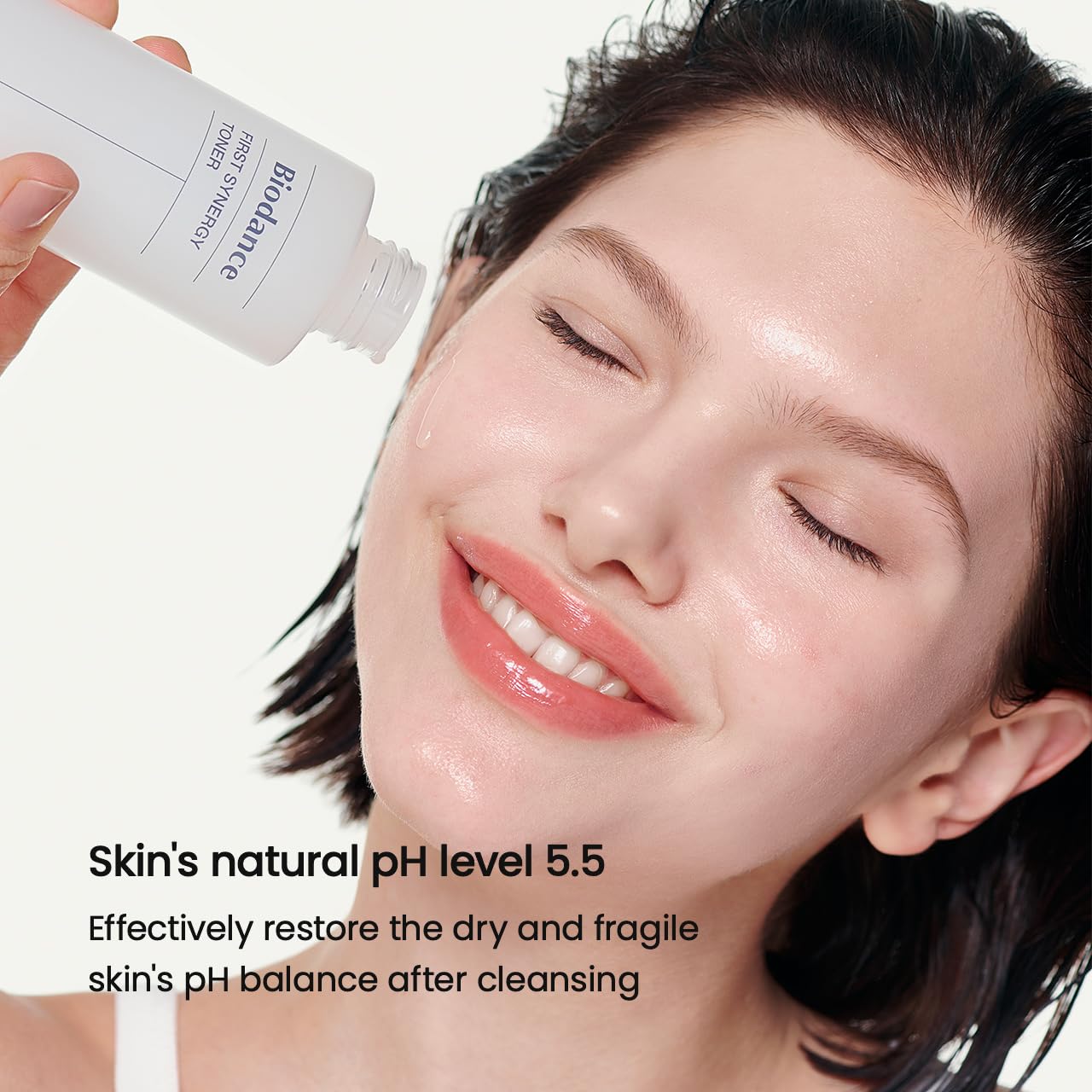 Biodance First Synergy Toner Moisturizing Skin Balance - BIODANCE Official Imagery - 3