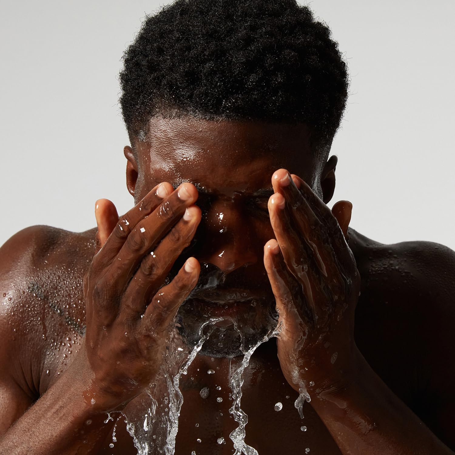 OUAI Detox Facial Cleanser - OUAI Official Imagery - 5