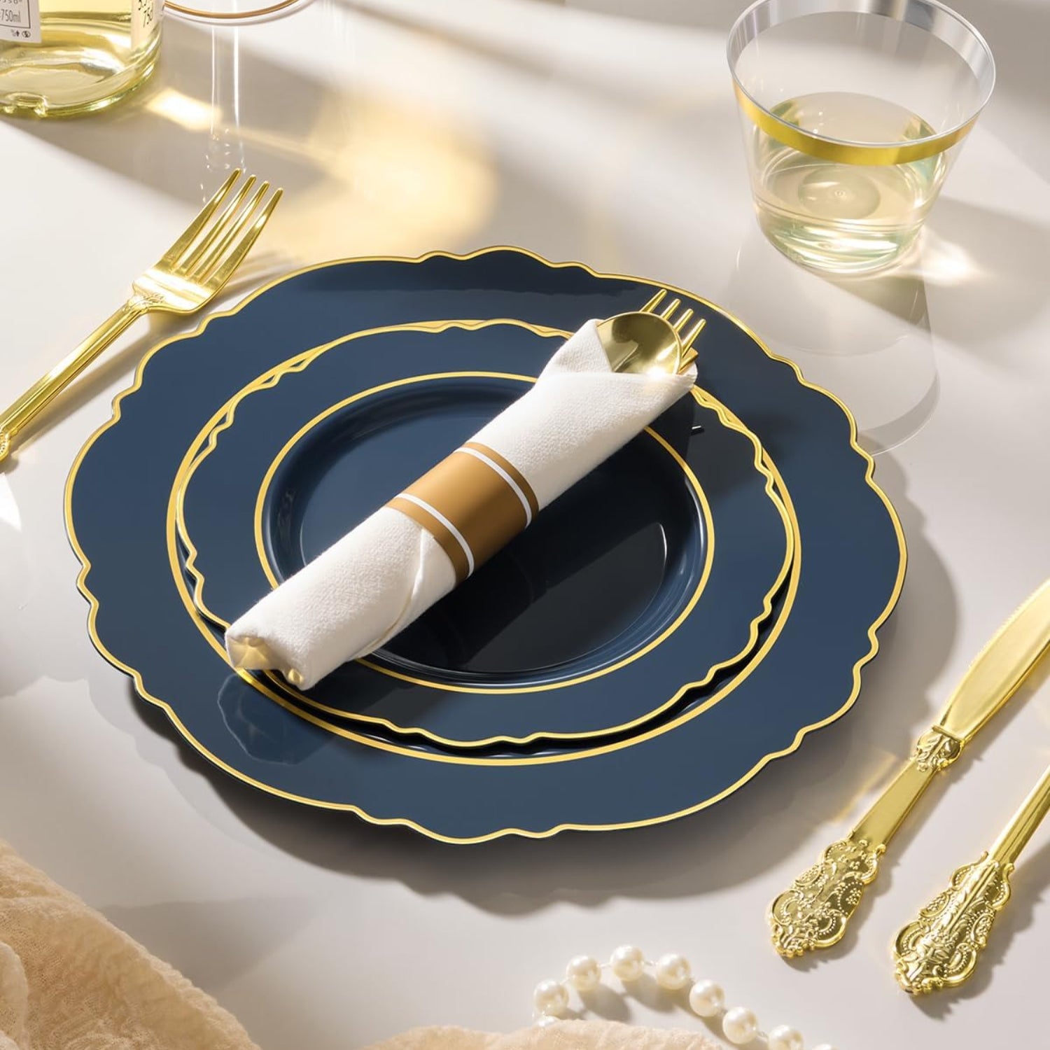 Realluck navy blue plastic dinnerware set with 350 pieces for 50 guests, including plates, bowls, and utensils for elegant dining.