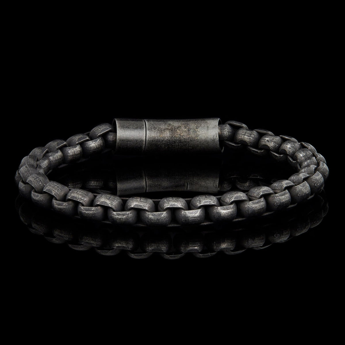 Invicta Jewelry Men s Polished Box Chain Steel Cuff Bracelet - Invicta Official Imagery - 4