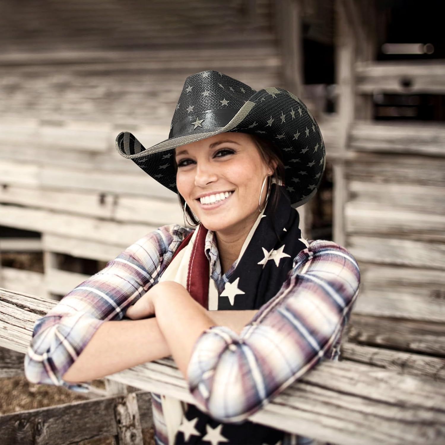 Vintage American flag cowboy hat by FLUFFY SENSE with tea-stained western design and classic patriotic western style.