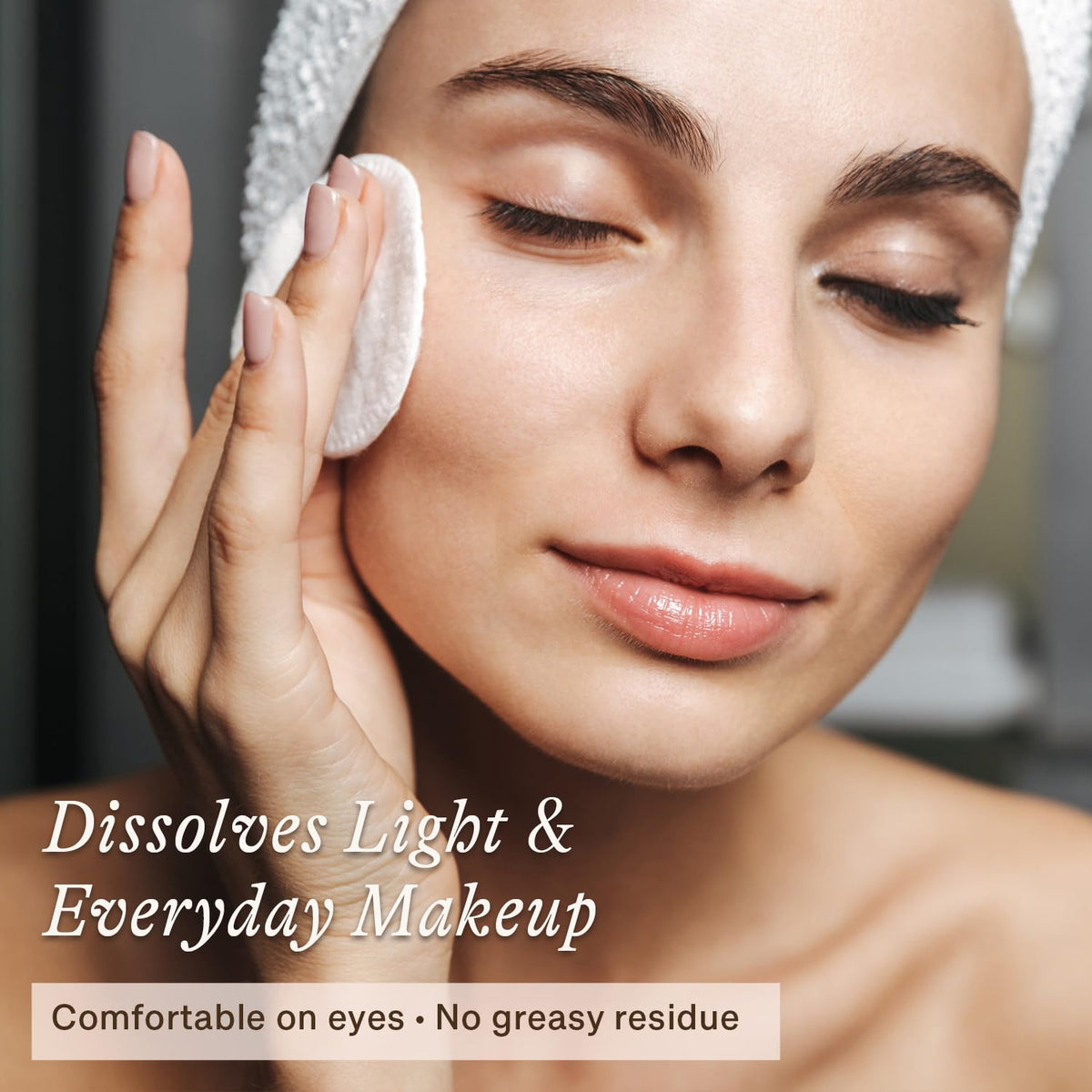Makeup Remover - Beauty by Earth Official Imagery - 3