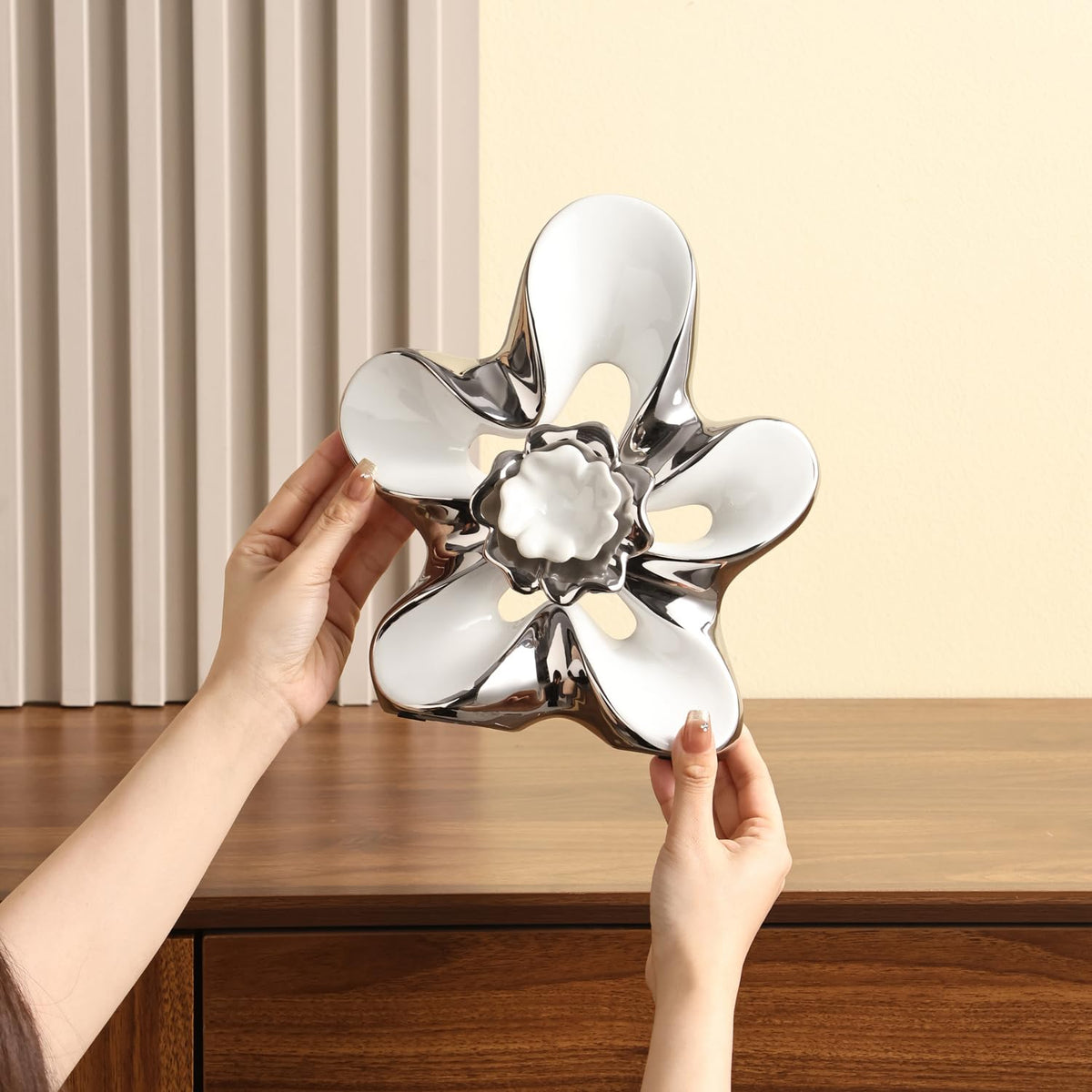 Ceramic Statue Home Decor Aesthetic Abstract Flower - Dneuoir Official Imagery - 3