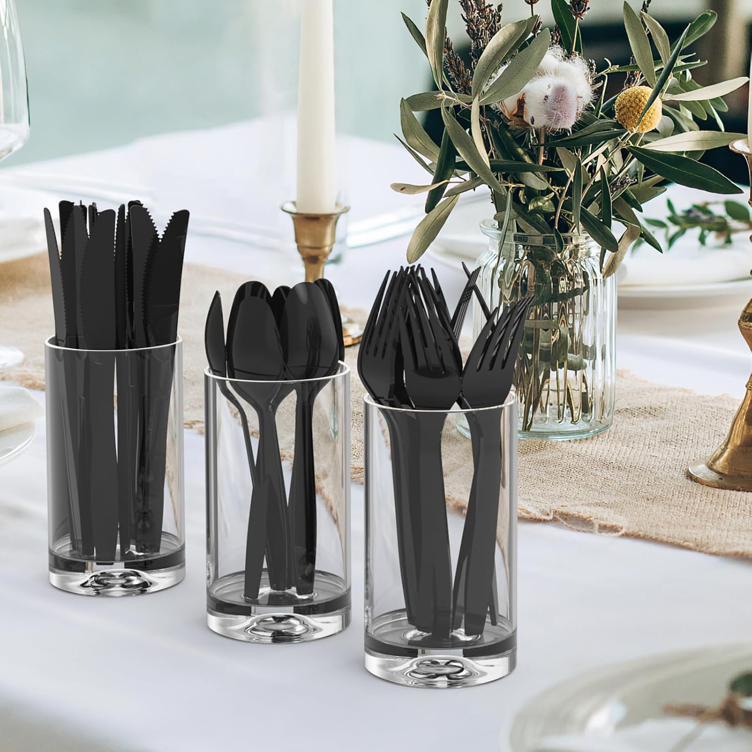 Dealusy 360 black plastic heavy-duty disposable forks, BPA-free, suitable for parties and outdoor events.
