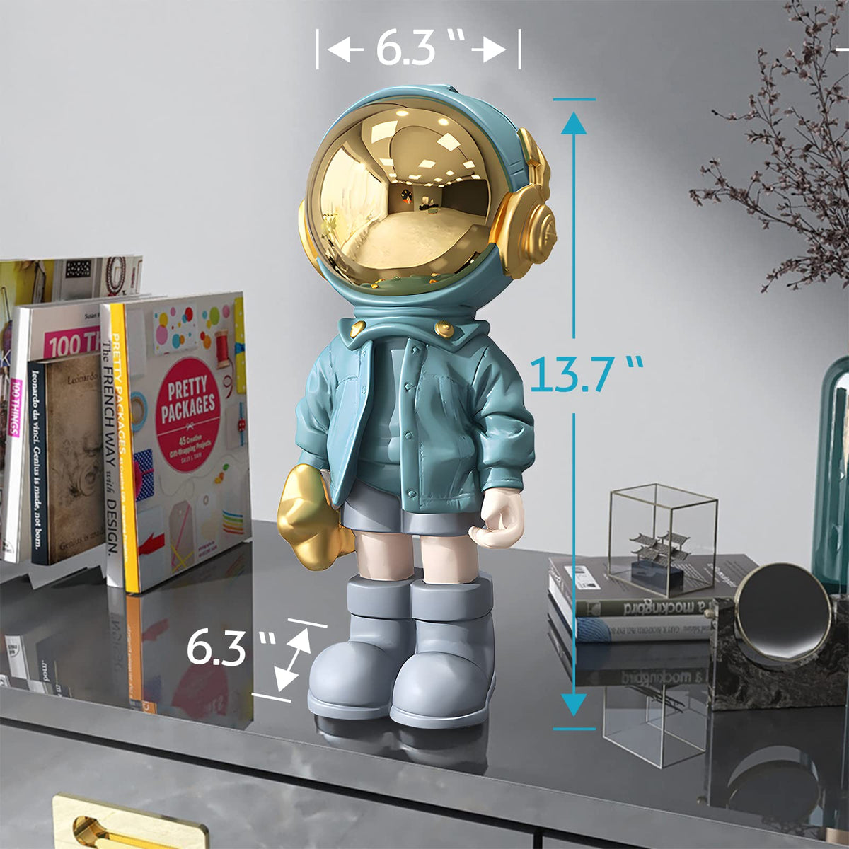 EZ4ENCE Figurine Statue Astronaut Sculpture Spaceman Decor - EZ4ENCE Official Imagery - 4