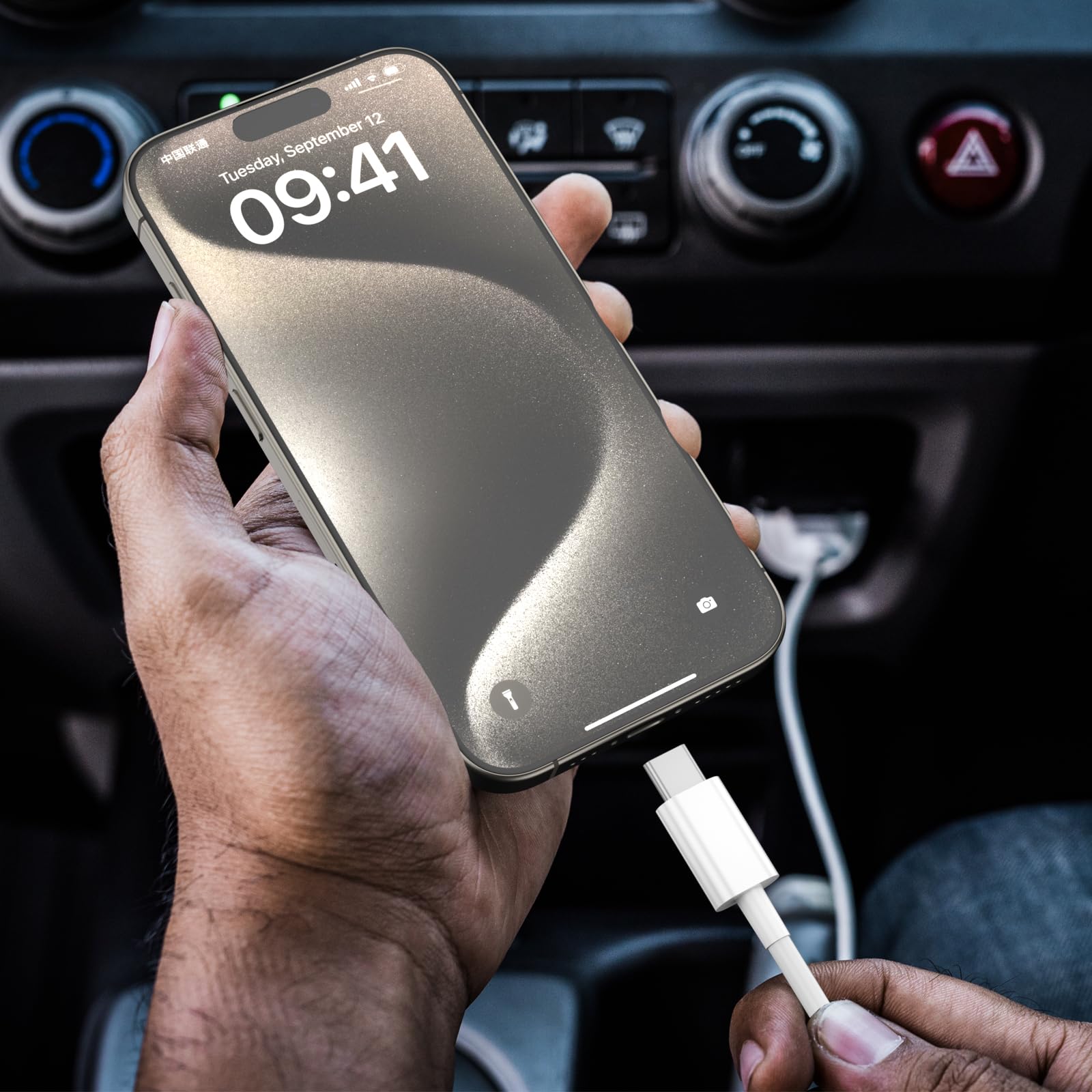 White Snisre USB C to USB A carplay cable for iPhone 15/16/17 models, compatible with iPad Air and 10th generation, 3FT length.