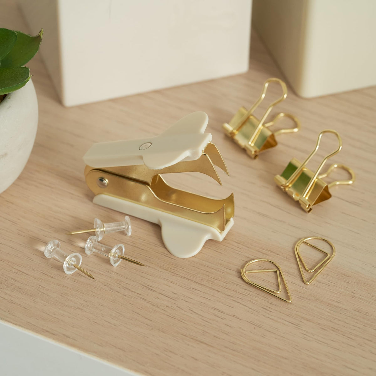 Aesthetic Desk Accessories Set for Women - KIBAGA Official Imagery - 8