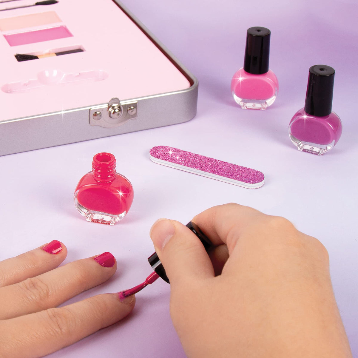 Make It Real Glam Makeup Set - Make It Real Official Imagery - 8