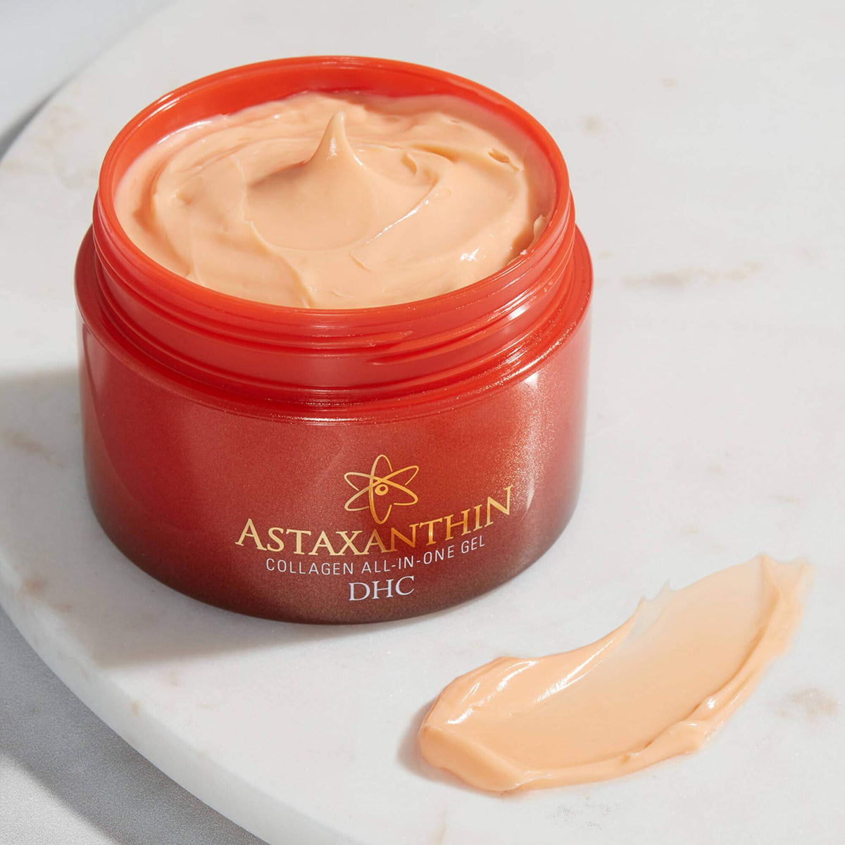 DHC Astaxanthin Collagen All in One Gel Brightening Daytime - DHC Official Imagery - 7