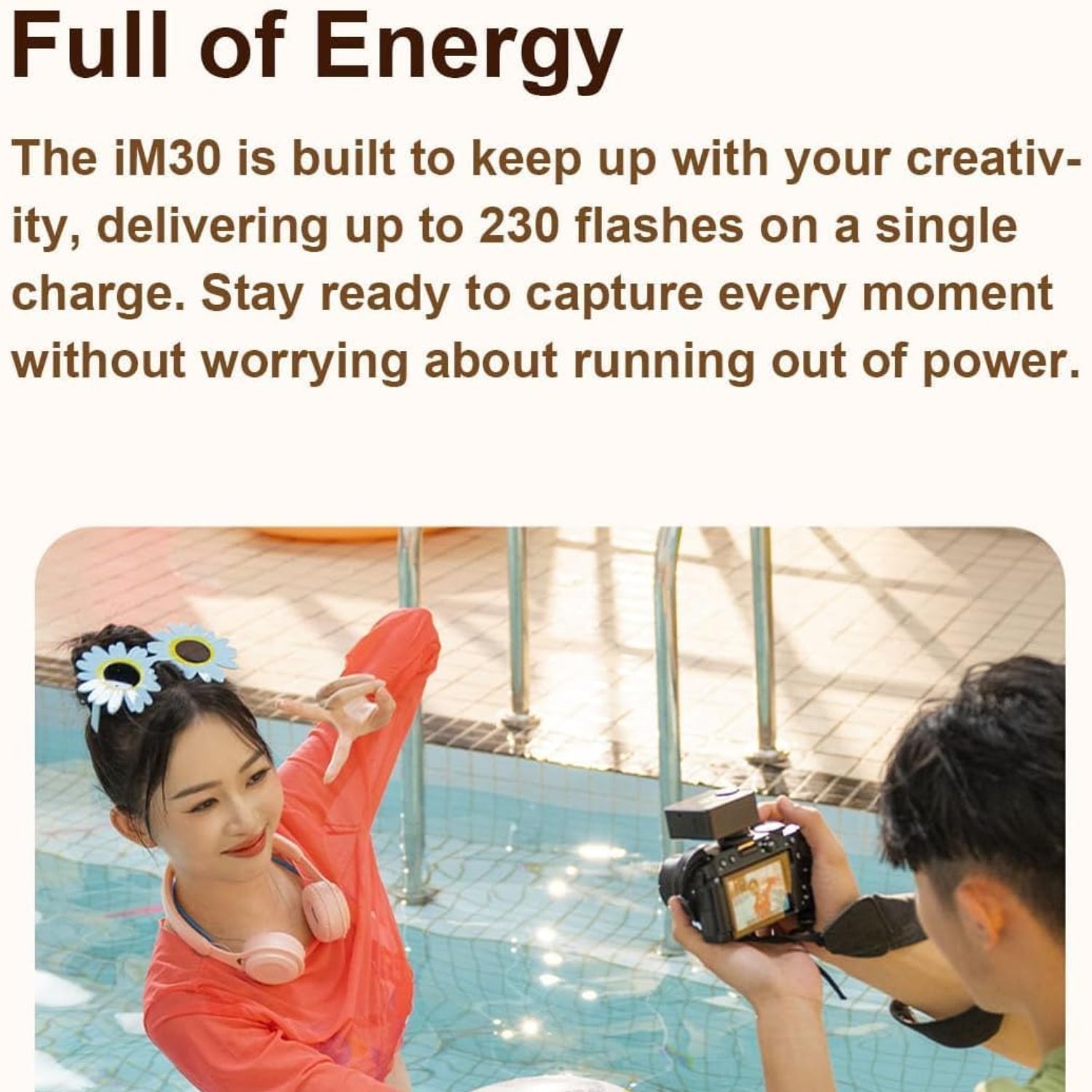 Godox iM30 Mini Camera Flash with GN 15 and 7 power levels, compact portable flash for photography lighting.