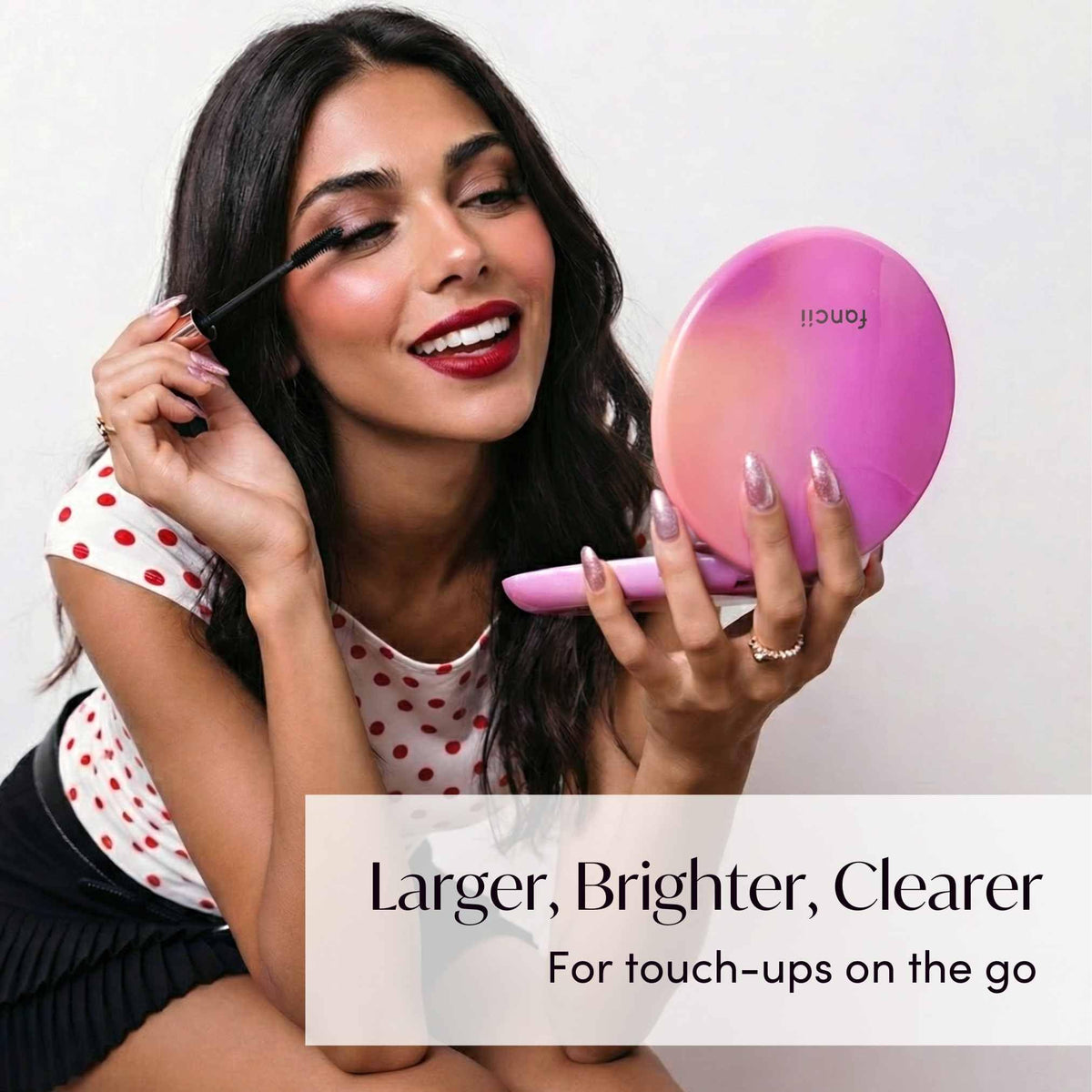Fancii Taylor LED Lighted Travel Makeup Mirror Rechargeable - Fancii Official Imagery - 4
