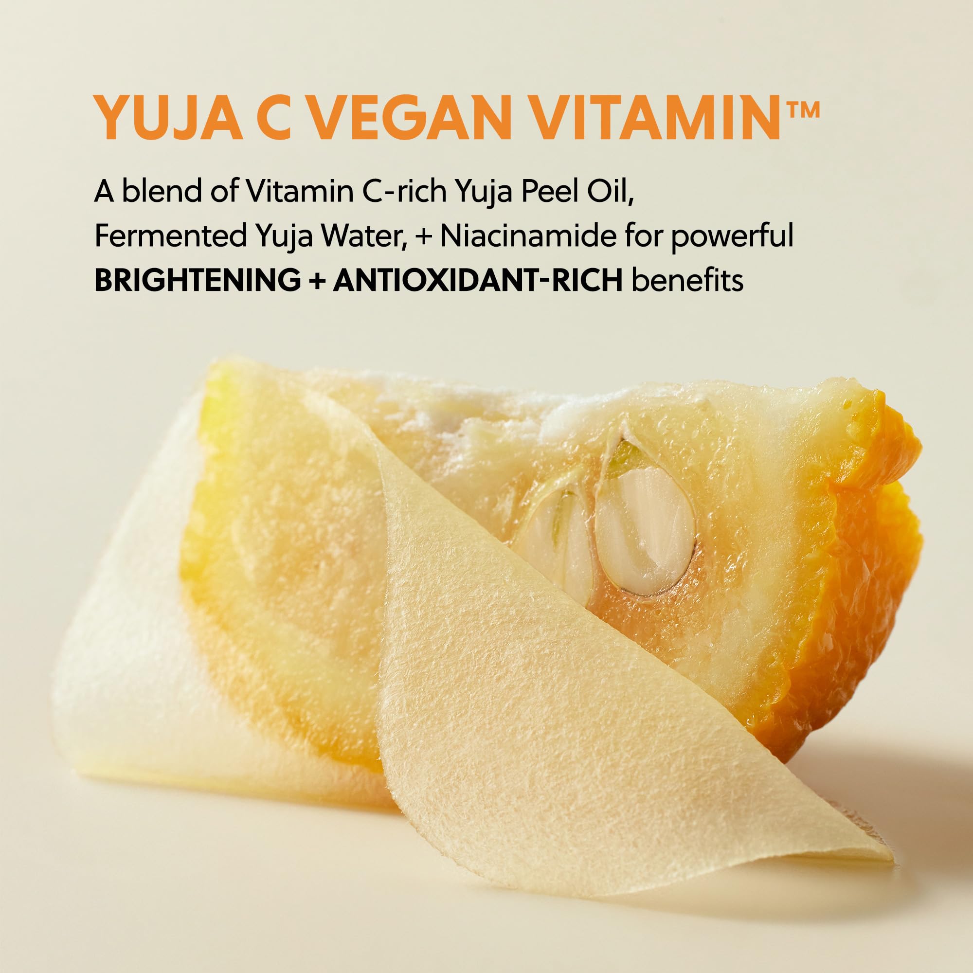 HANYUL Yuja Toner Pads in a jar, natural skincare mask with brightening citrus-infused pads for revitalizing the skin.