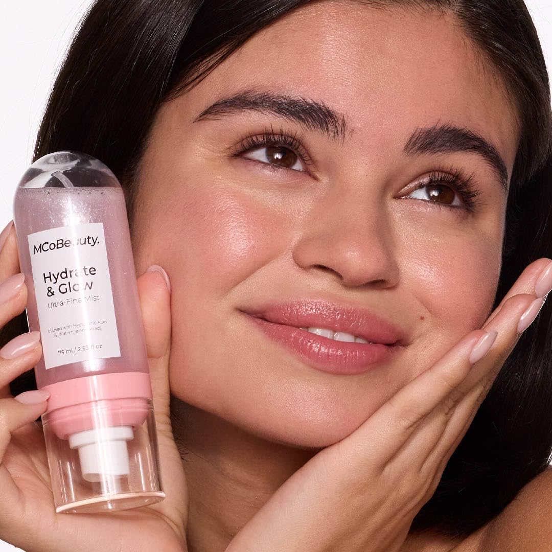 MCoBeauty Hydrate & Glow Ultra Fine Mist - Hydrating Shimmer Face Mist - MCoBeauty Official Product View 3