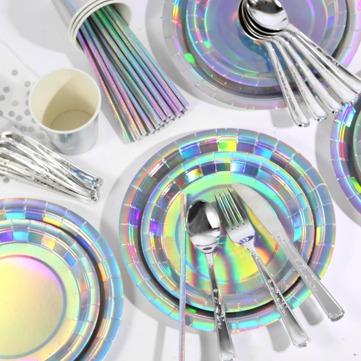 200 pieces of silver party supplies disposable tableware set - VYLURIXX Official Imagery - 5