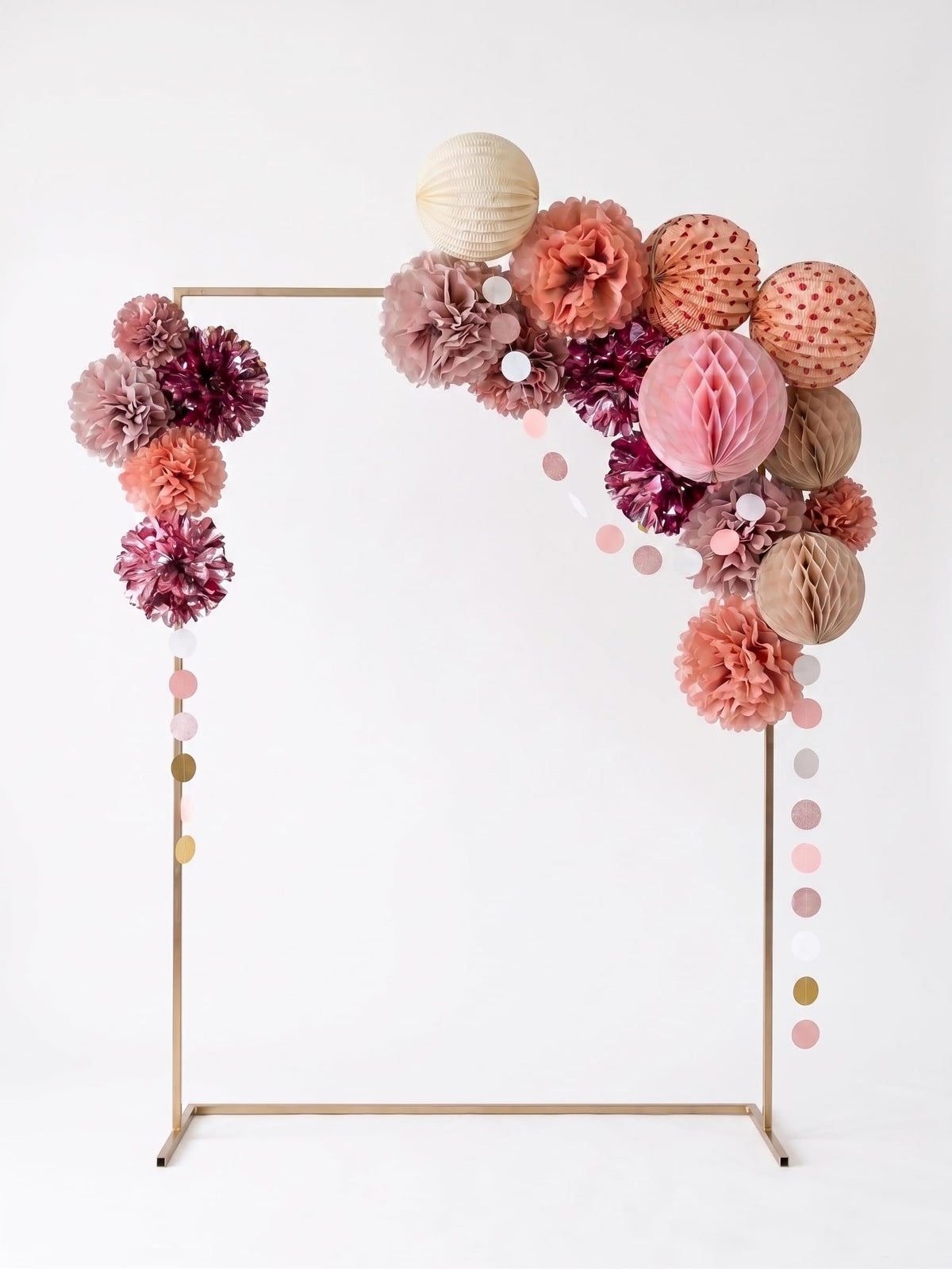 PapaKit Premium Paper Decoration Set - PapaKit Official Imagery - 8