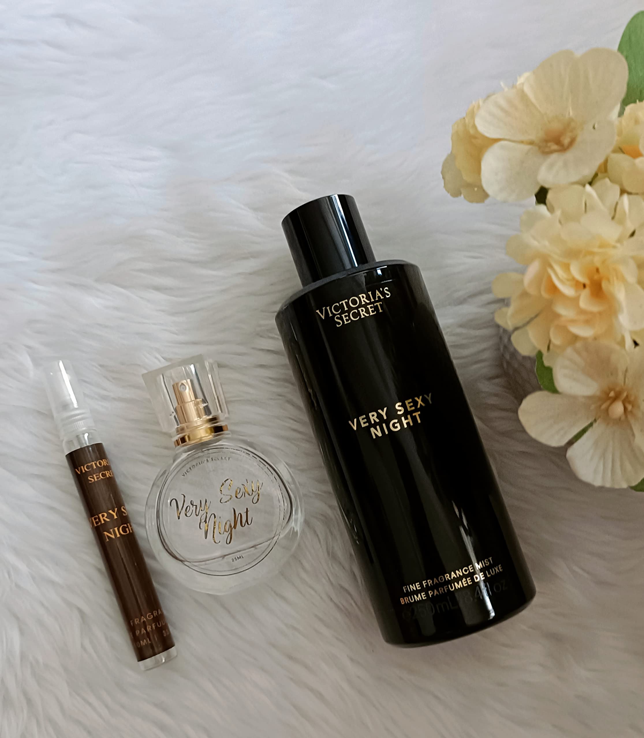 Victoria's Secret Fine Fragrance Lotion, Very Sexy Night - 8.4 fl oz - Elefair Tech Official Product View 3