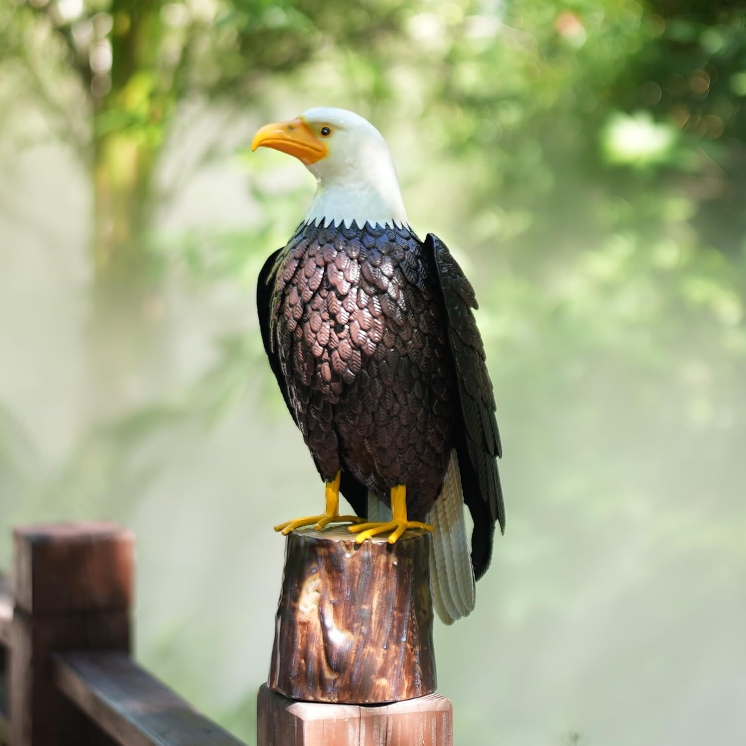 Chisheen Bald Eagle outdoor metal yard art statue for garden, lawn, and patio decor featuring detailed eagle sculpture.