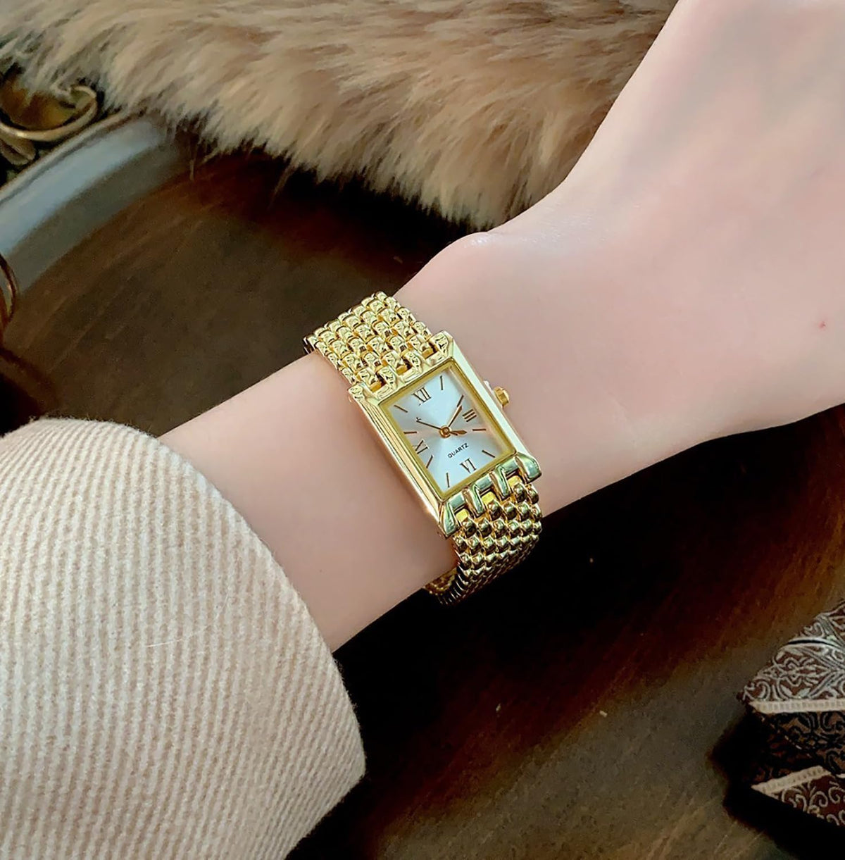 Vintage Watch for Women Ladies Quartz Stainless Steel - VILKFY Official Imagery - 6