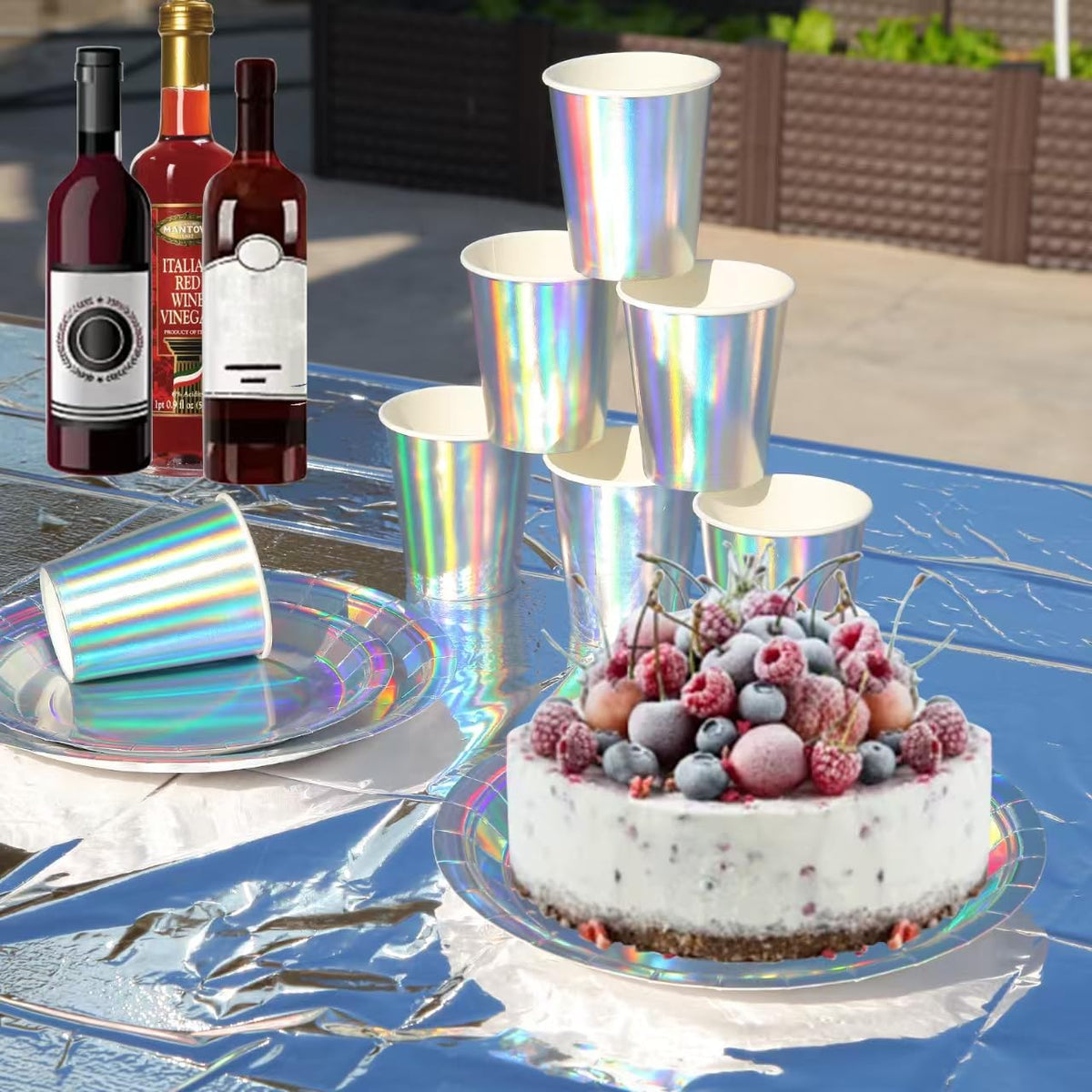 201 piece disposable party tableware set with paper plates - Zyzyphor Official Imagery - 6