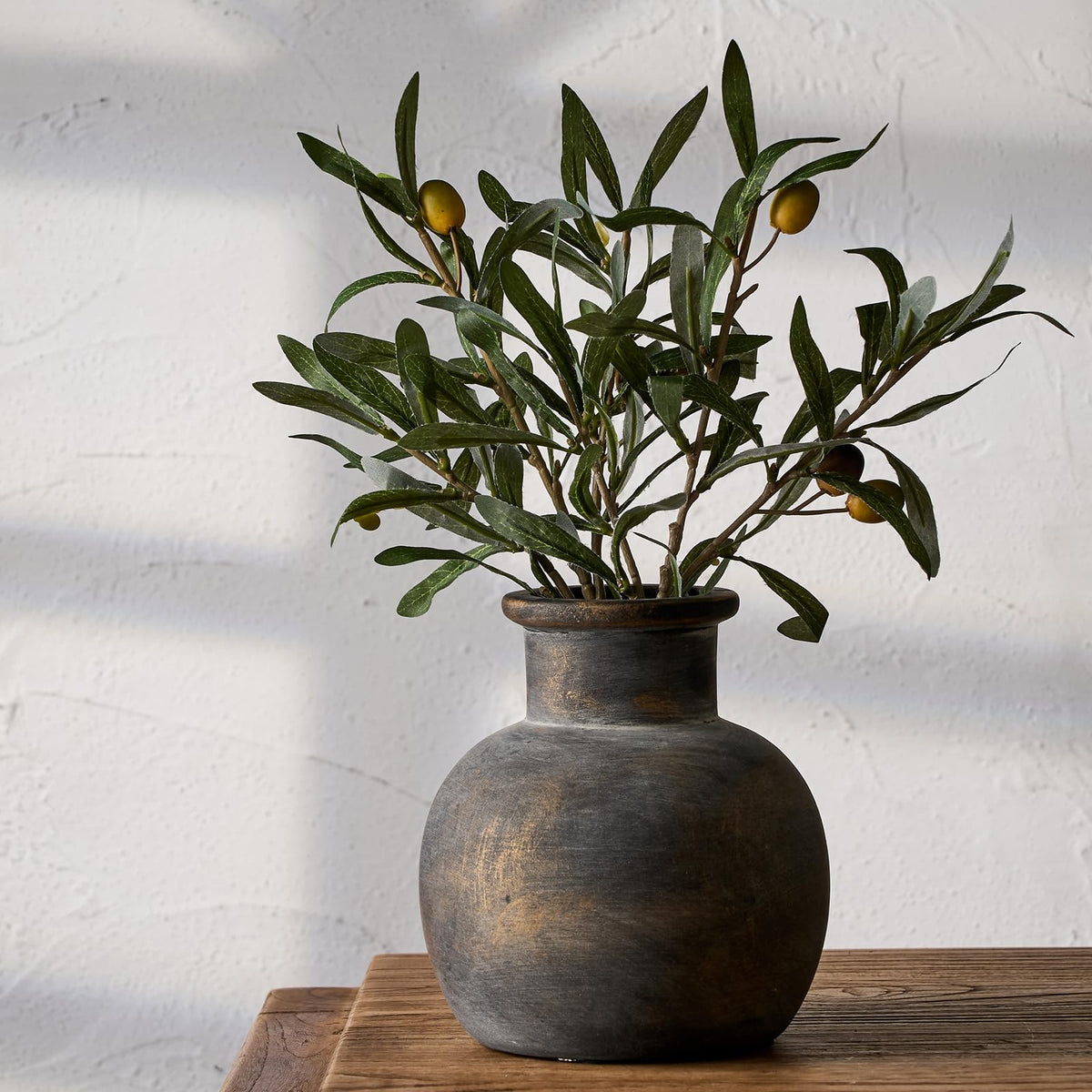 SIDUCAL Ceramic Rustic Farmhouse Vase - SIDUCAL Official Imagery - 1