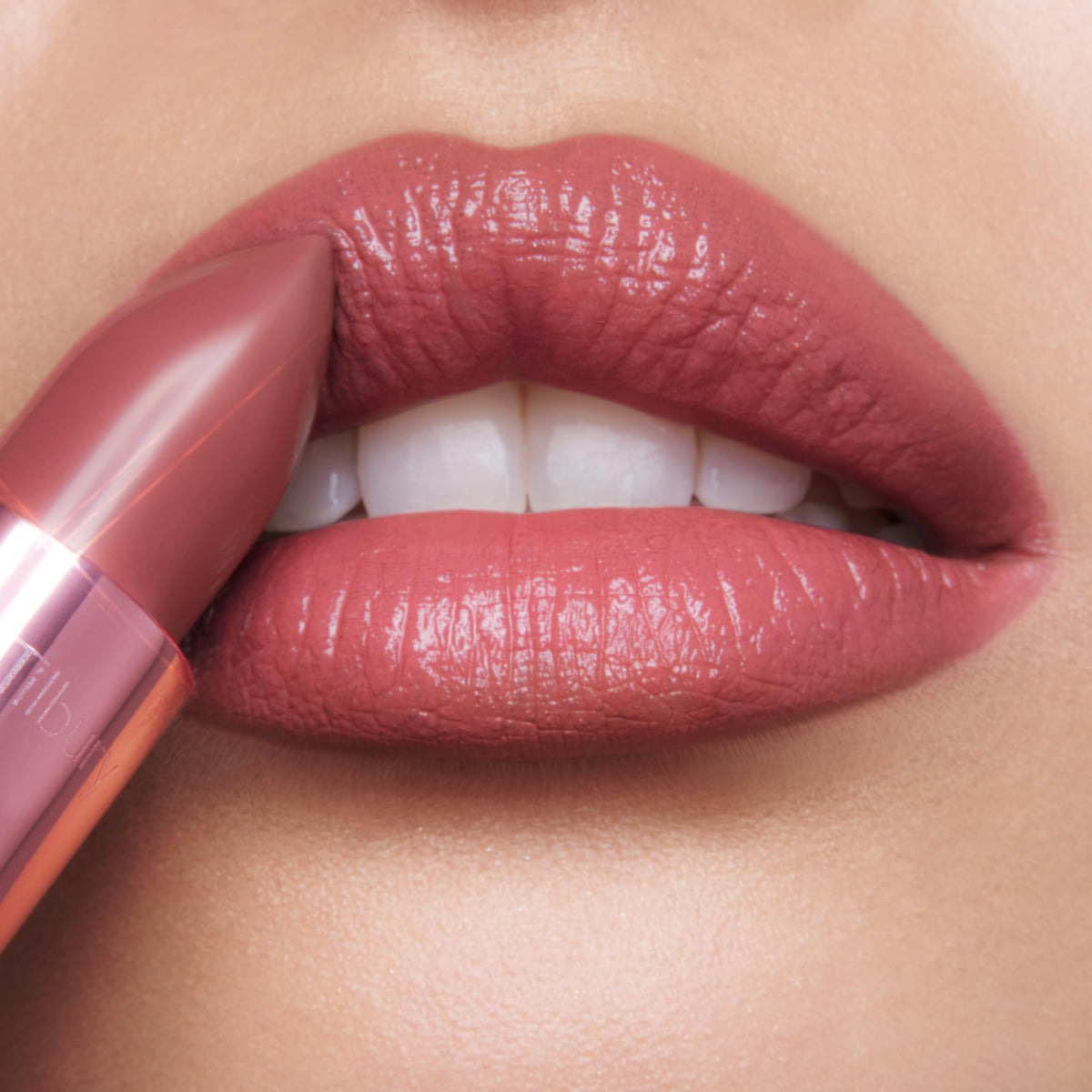 Charlotte Tilbury K I S S I N G Lipstick - Premium Selection Official Imagery - 7