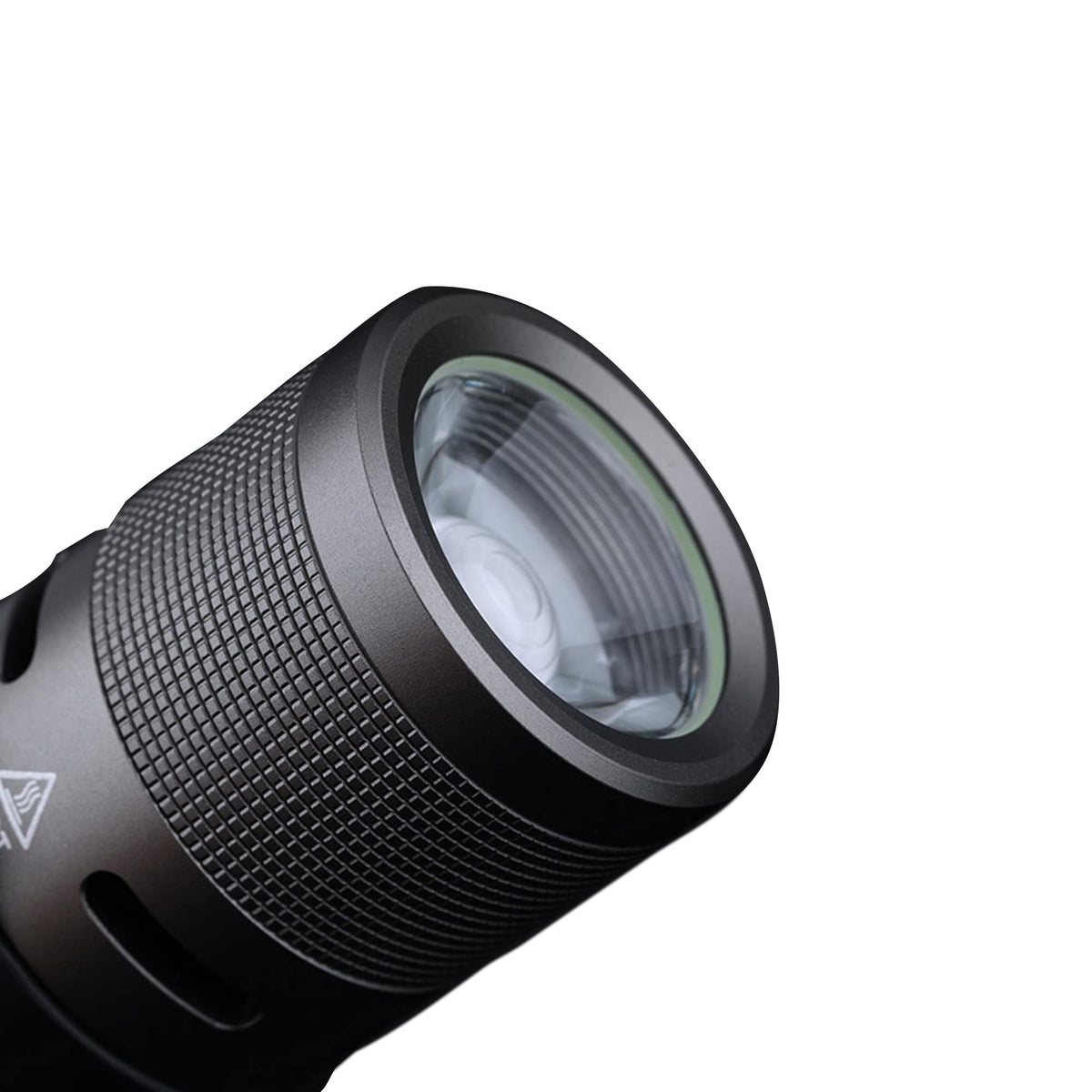 KSIX High Power LED Flashlight 1000 Lumens 6 in 1 Design - KSIX smart your tech Official Imagery - 5