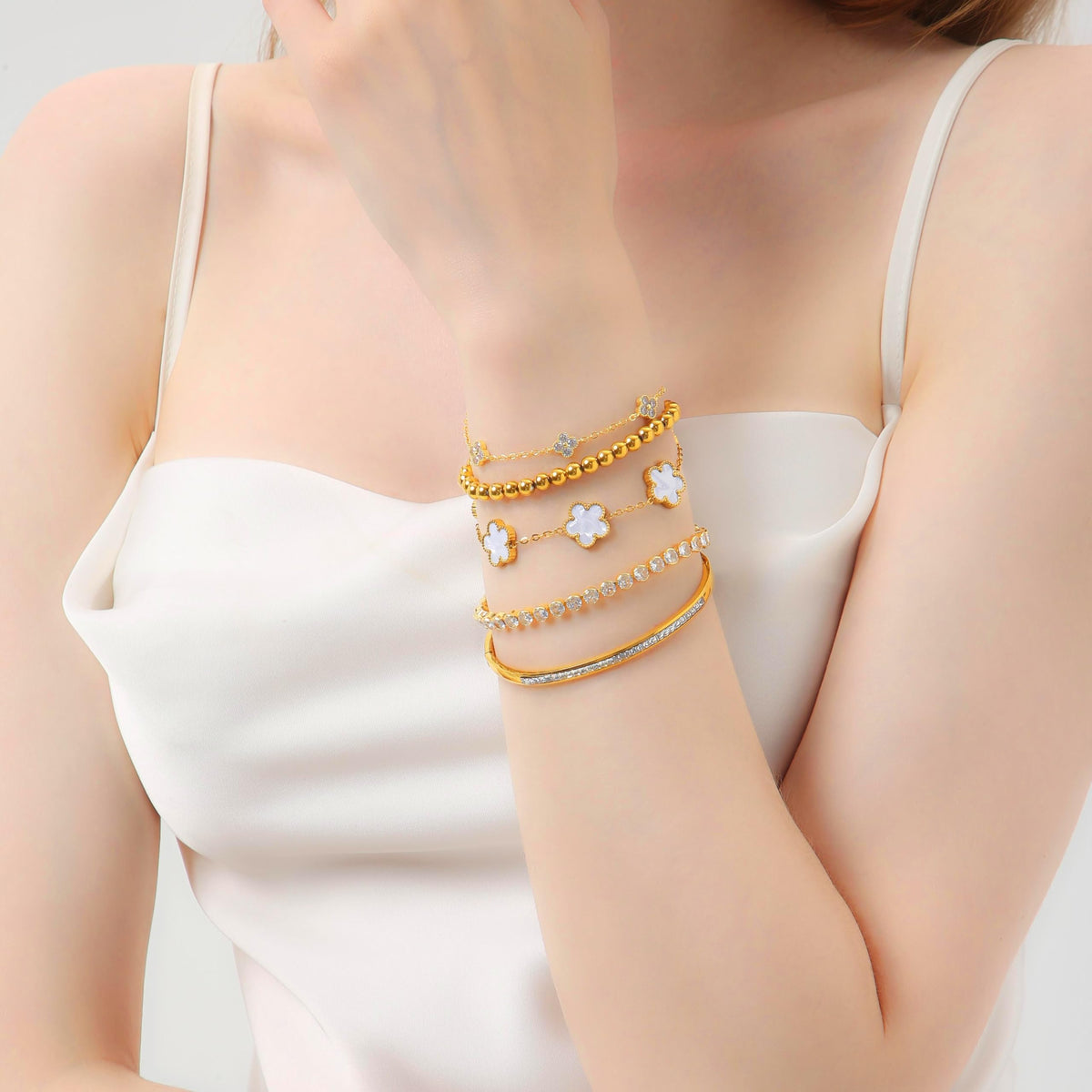 18K Gold Plated Clover Bracelet Set for Women - SLYSZMC Official Imagery - 3