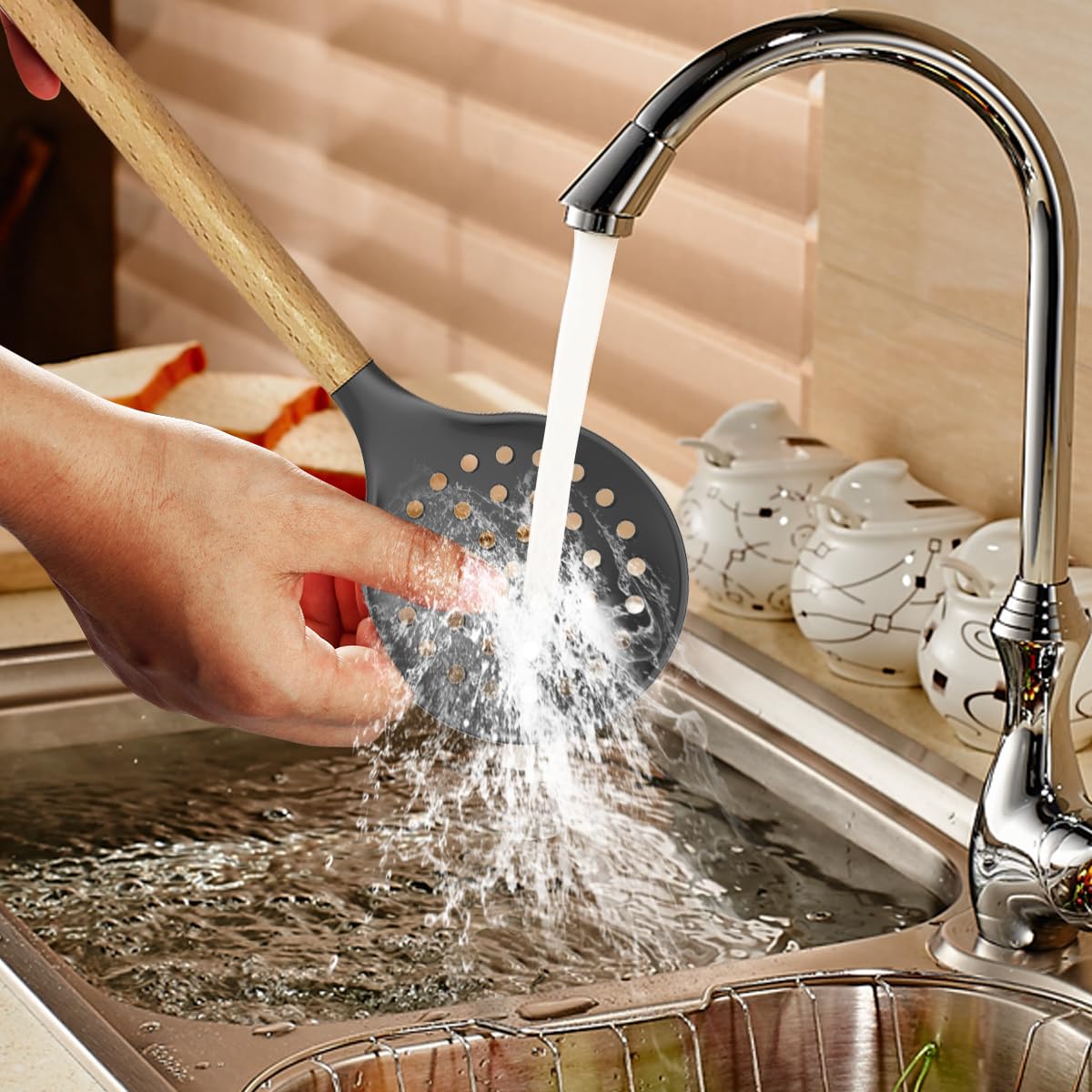 oannao Silicone Cooking Utensils Kitchen Utensil Set - 446°F Heat by oannao - Angle View 8