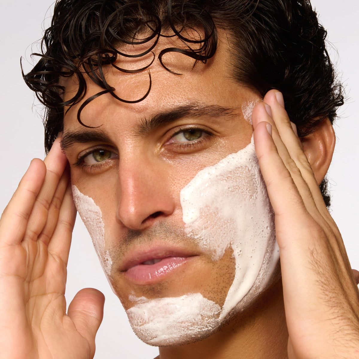 CLARINSMEN Exfoliator Cleanser - Premium Selection Official Imagery - 4