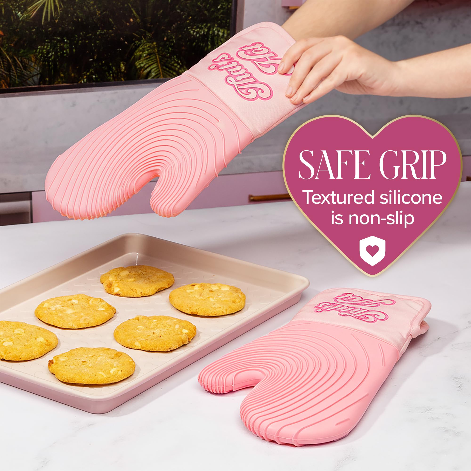 Paris Hilton Oven Mitt Set with Iconic That's HOT Design, Heat Resista - View 6