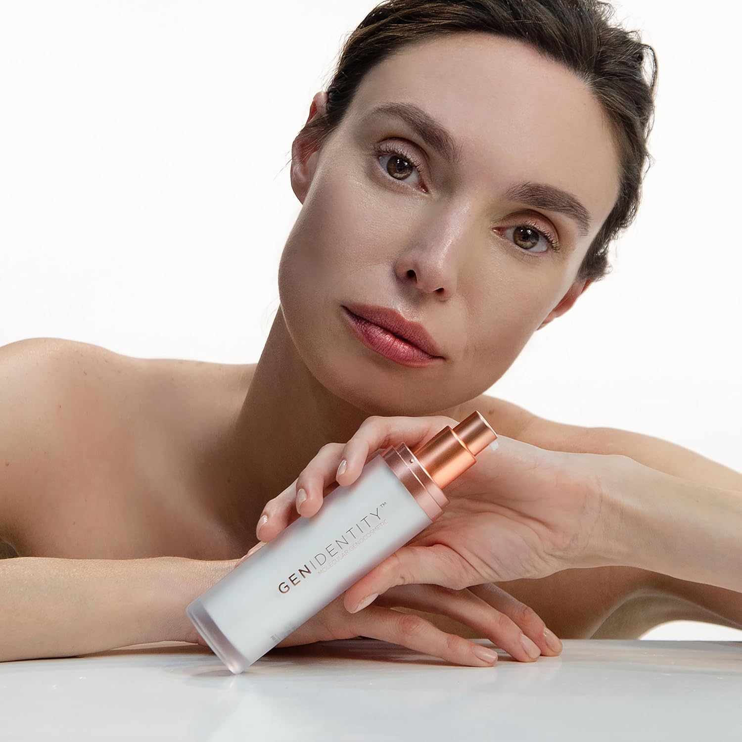 Gen Identity anti-aging pre-serum booster with hyaluronic acid for face, reducing wrinkles and hydrating skin.