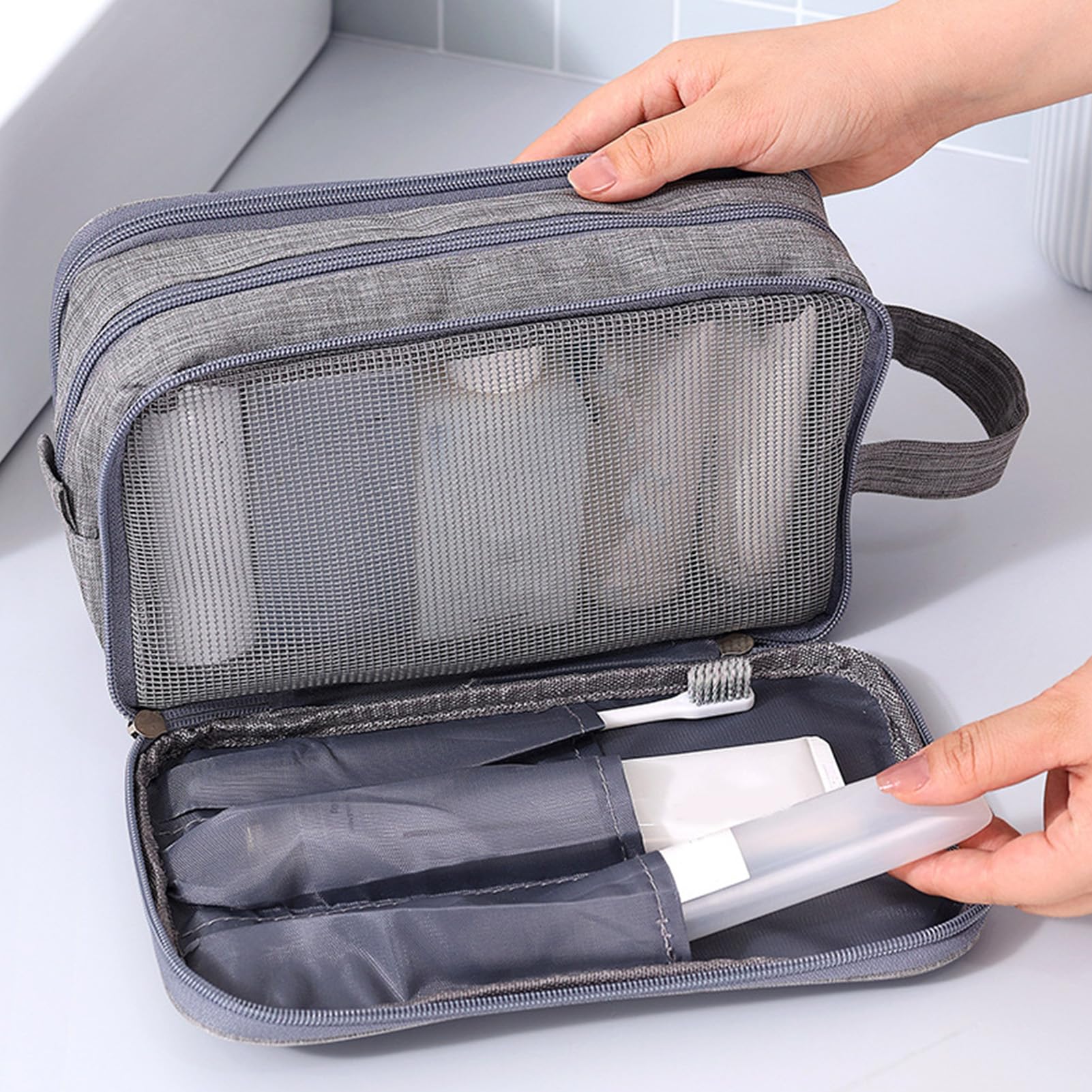 Gucagle toiletry bag with dry and wet compartments, lightweight polyester travel cosmetic case, portable bathroom organizer.