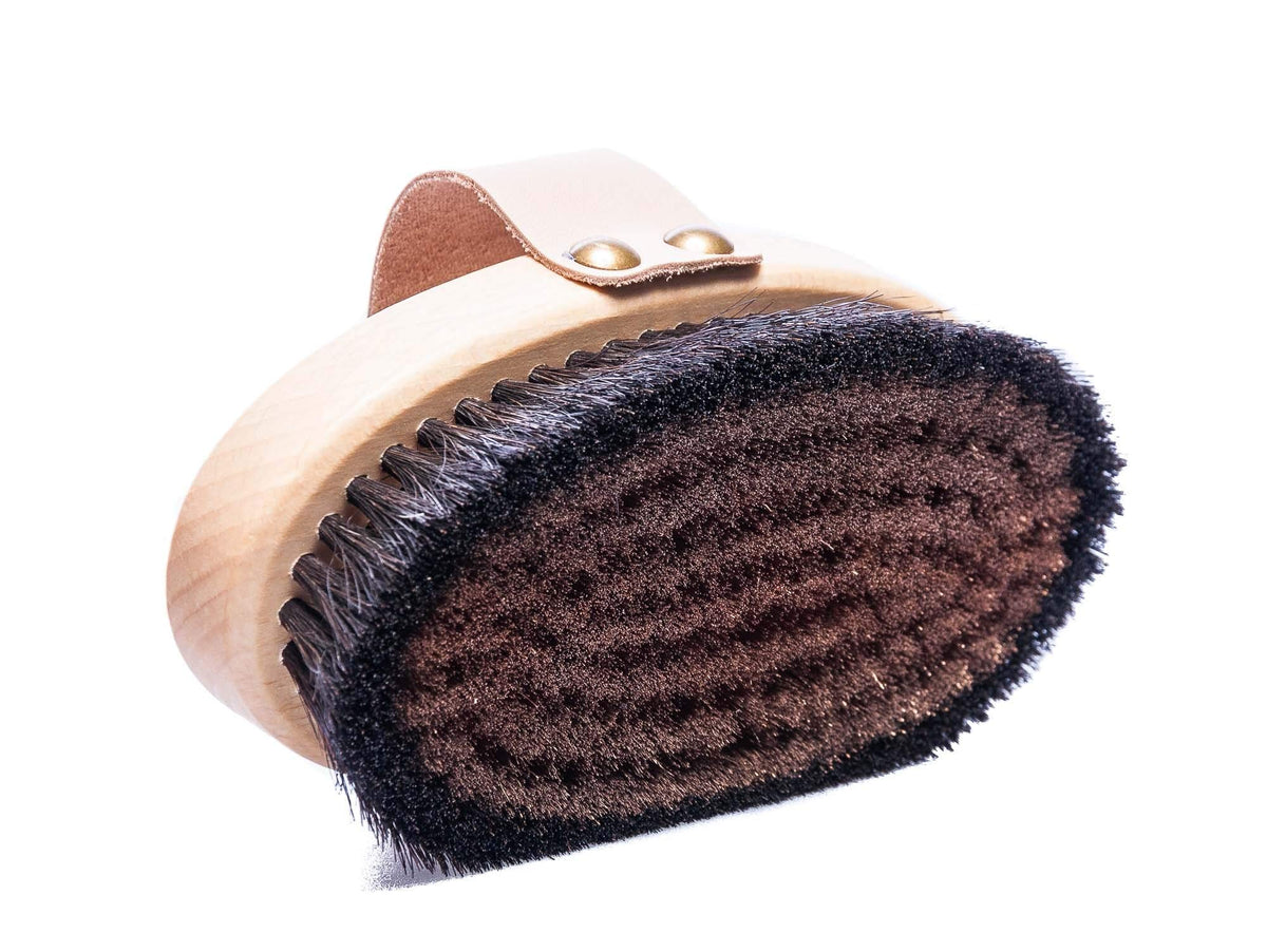 Redecker Fine Bronze Wire Horsehair Massage Brush Body Ionic - Redecker Official Imagery - 2