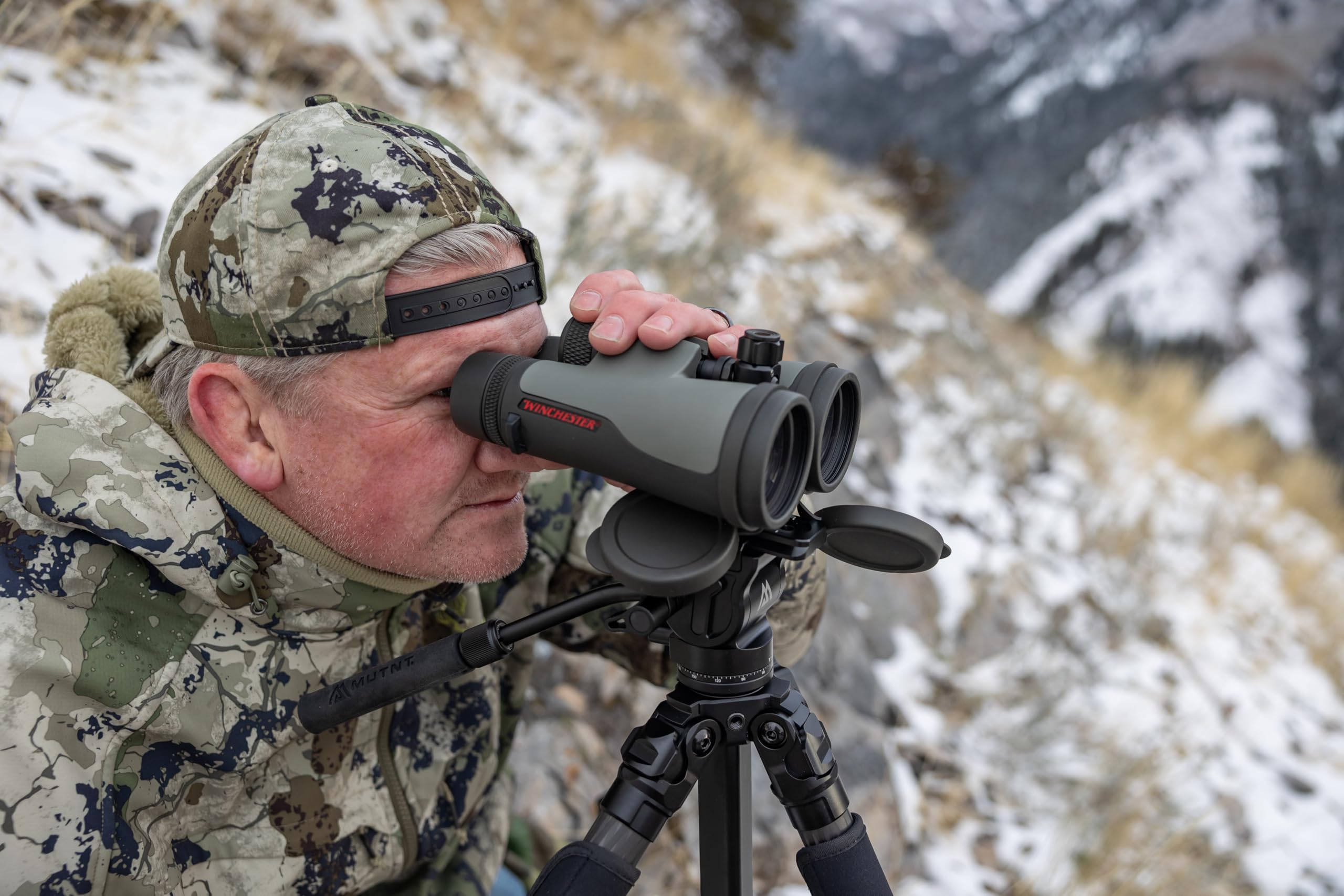 Winchester Supreme Optics 10x50 Binoculars for Hunting, Bird Watching and Sports | Tripod Adaptable | IPX7 Waterproof and Fogproof | WINCoat Fully Multi-Coated Lenses, BaK4 Roof Prism