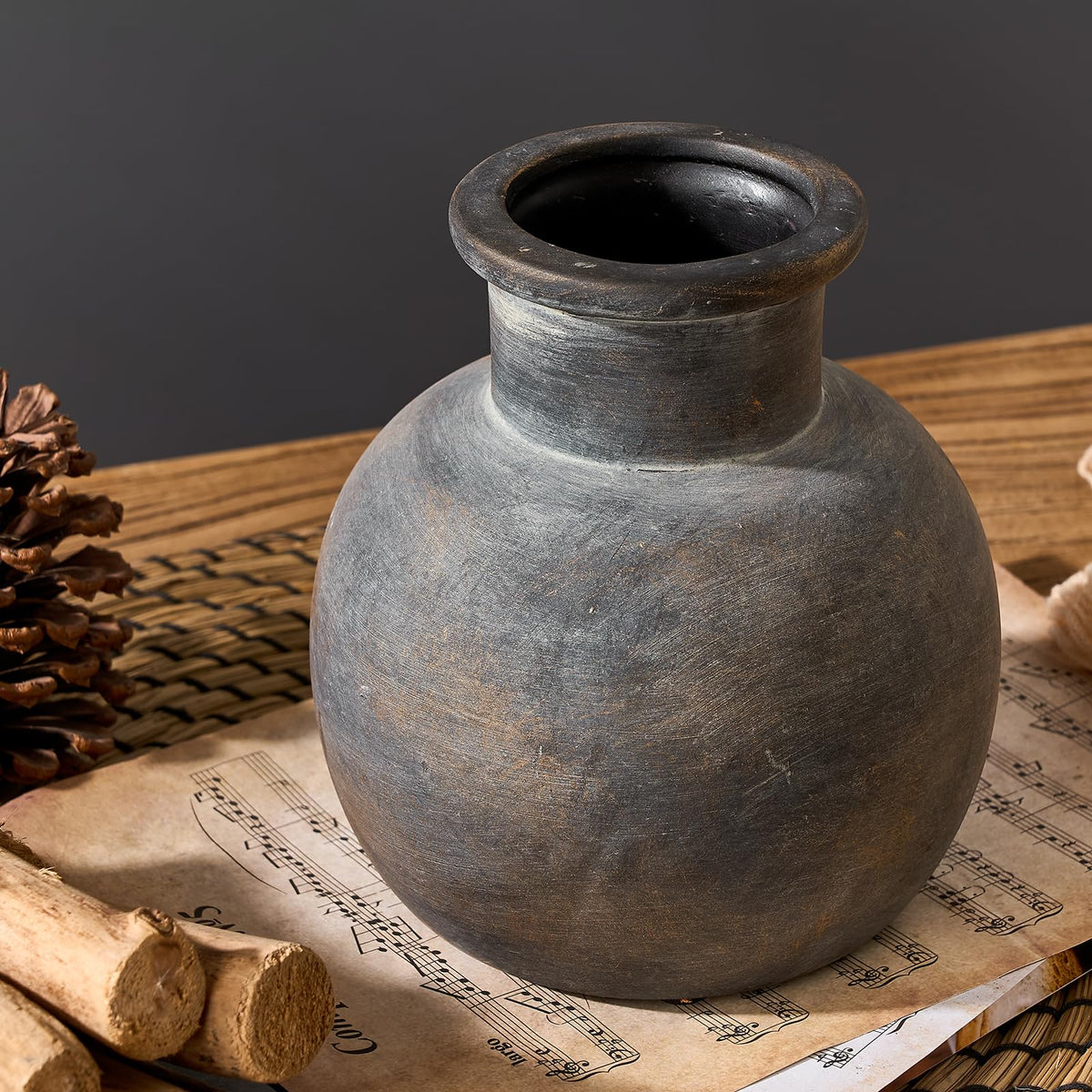 SIDUCAL Ceramic Rustic Farmhouse Vase - SIDUCAL Official Imagery - 4