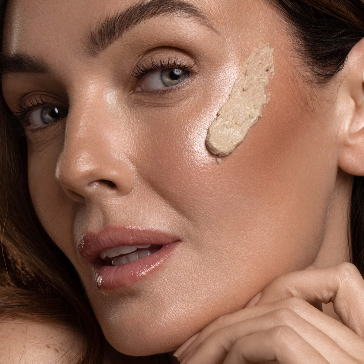 DIME Beauty Whipped Exfoliating Face Mask - DIME Official Imagery - 7