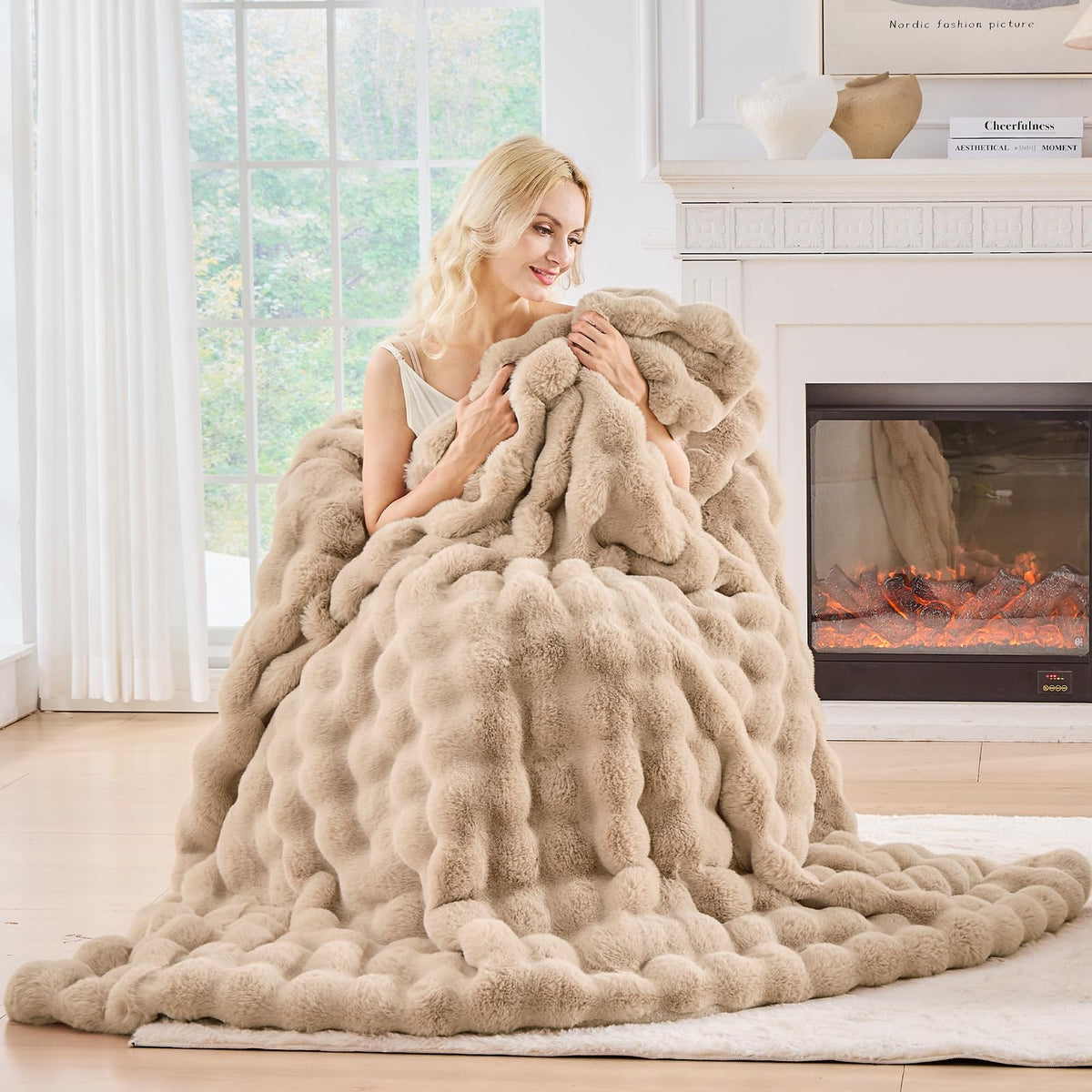 Faux Fur Throw Blanket for Couch - BENVWE Official Imagery - 6