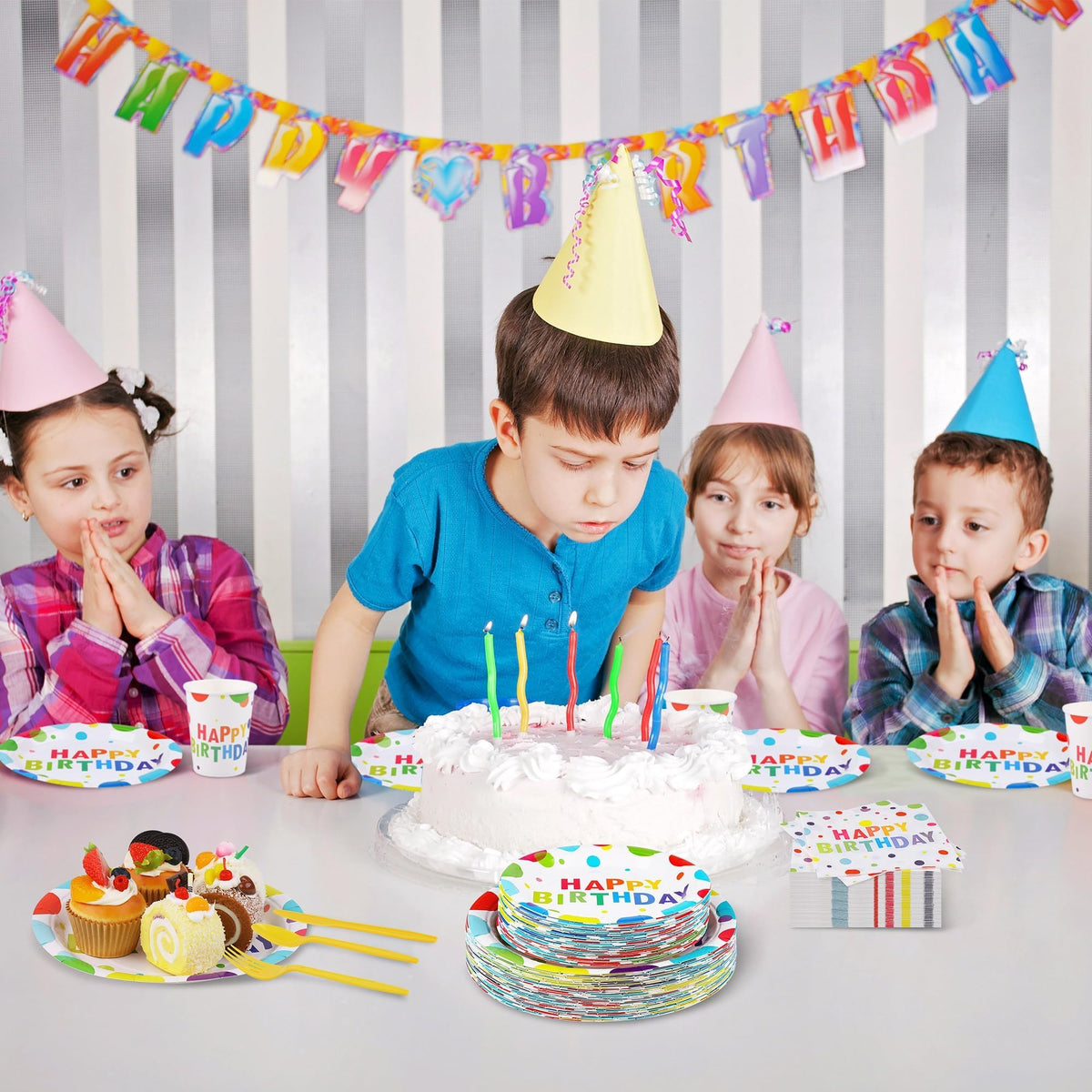 Kochorie 400 Pieces Happy Birthday Party Decorations - Kochorie Official Imagery - 7