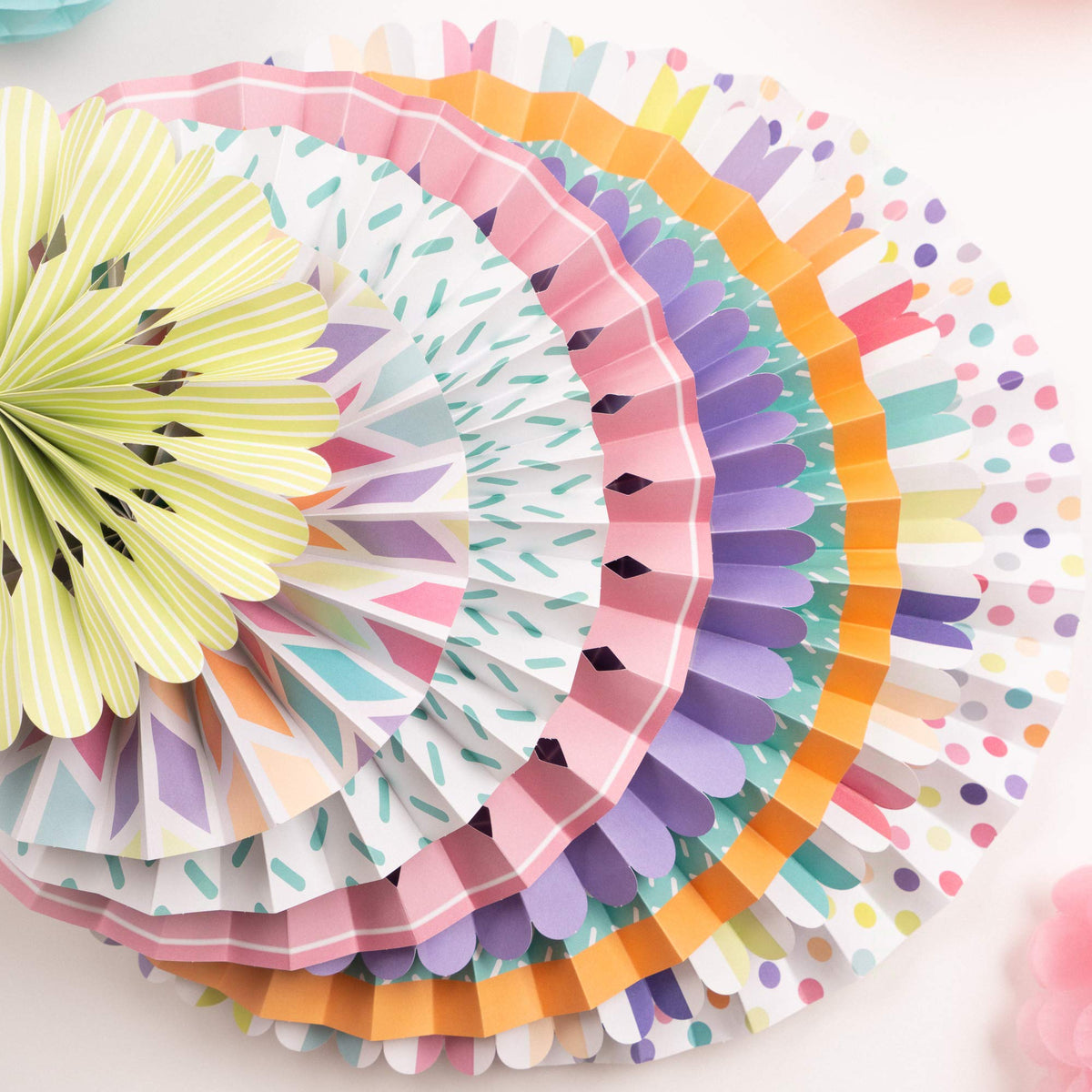 PapaKit 26pc Deluxe Large Multicolor Party Decoration Set - PapaKit Official Imagery - 6